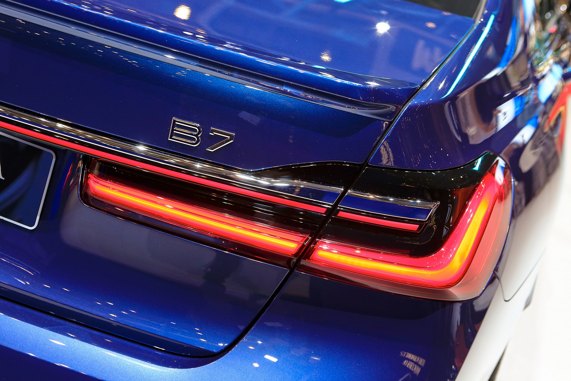 Alpina B7 LWB AWD 11 2020 Alpina B7 xDrive: A Super Limo With 600 HP And A $141,700 Price Tag