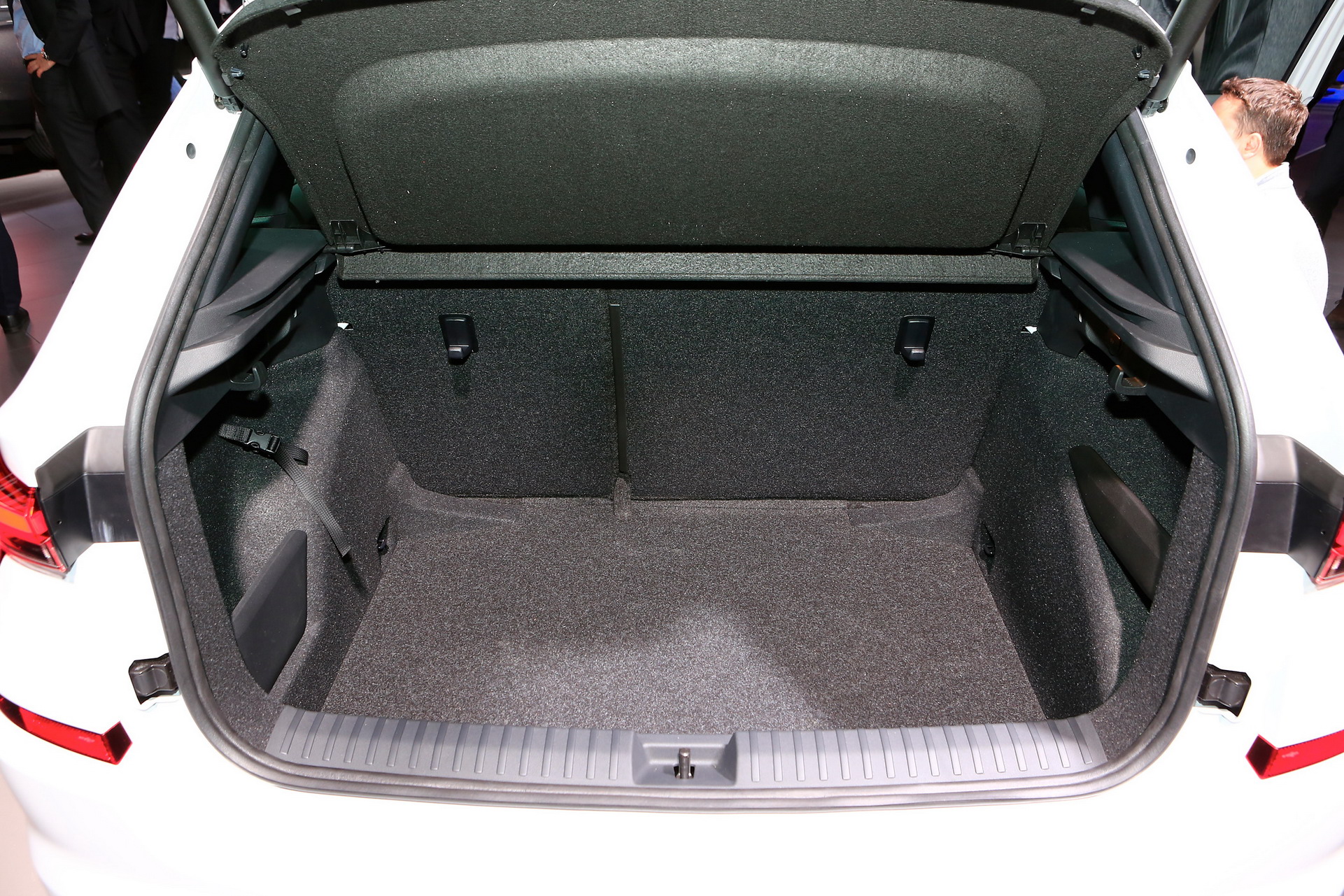 Skoda Kamiq 9 Skoda Kamiq Is One Boldly Styled Subcompact Crossover