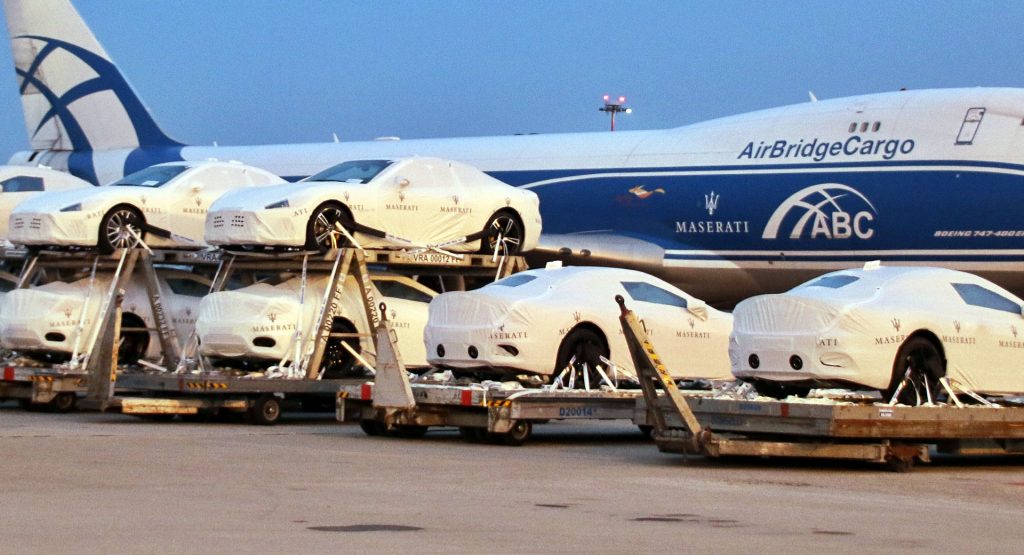  Papua New Guinea Somehow Lost Nearly 300 Luxury Cars After APEC Summit