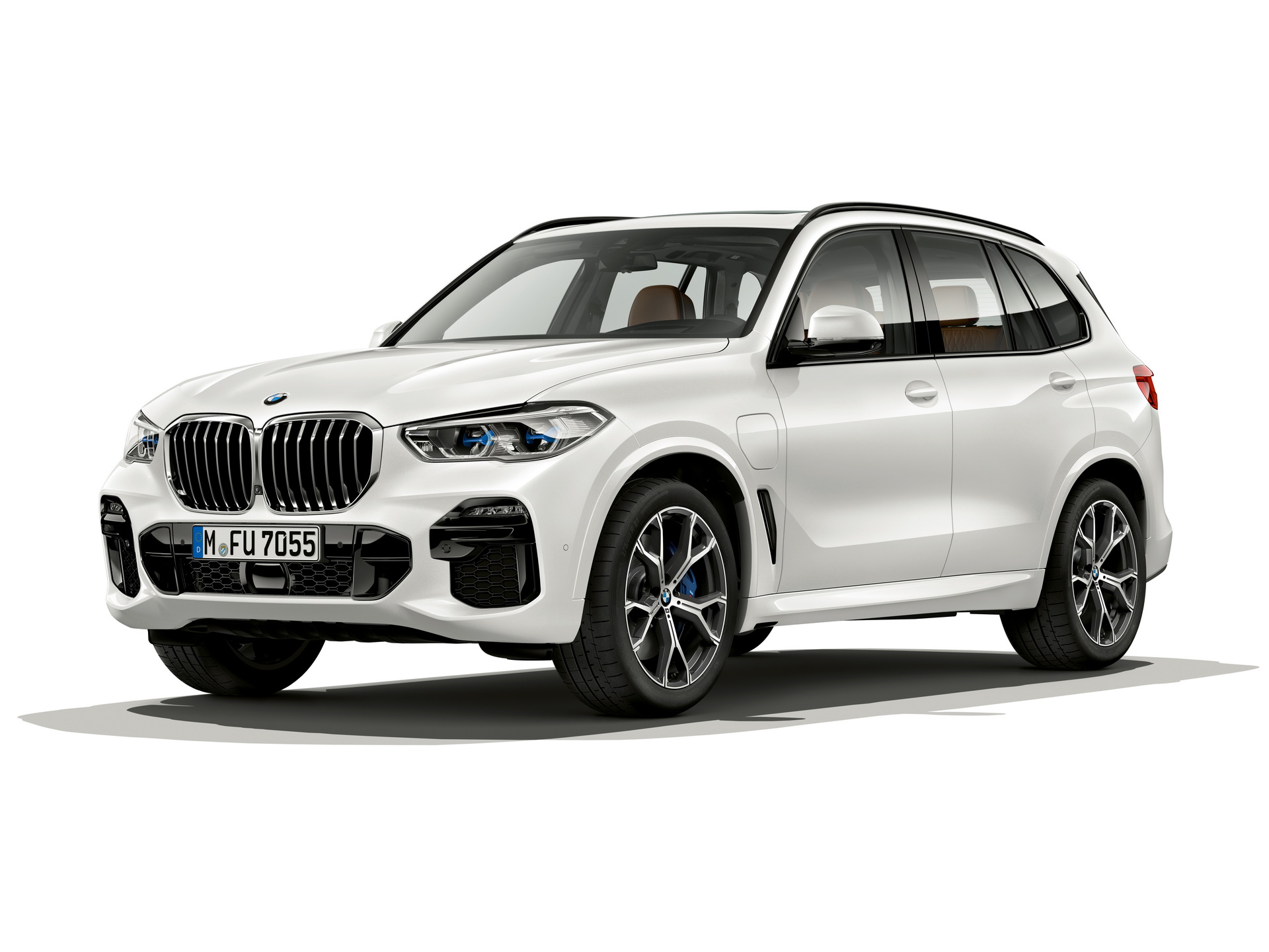 BMW 3 ,7, & X5 PHEVs 2019 Geneva Motor Show A-To-Z New And Concept Car Debuts (Day 3)