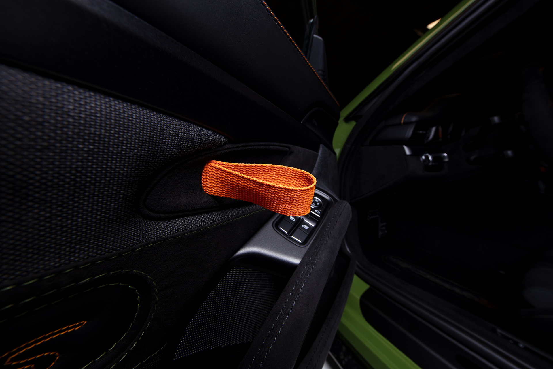 TECHART_GTstreetRS_30 TechArt’s GTstreet RS Looks Dirty, But Those Are Actually Carbon Strands