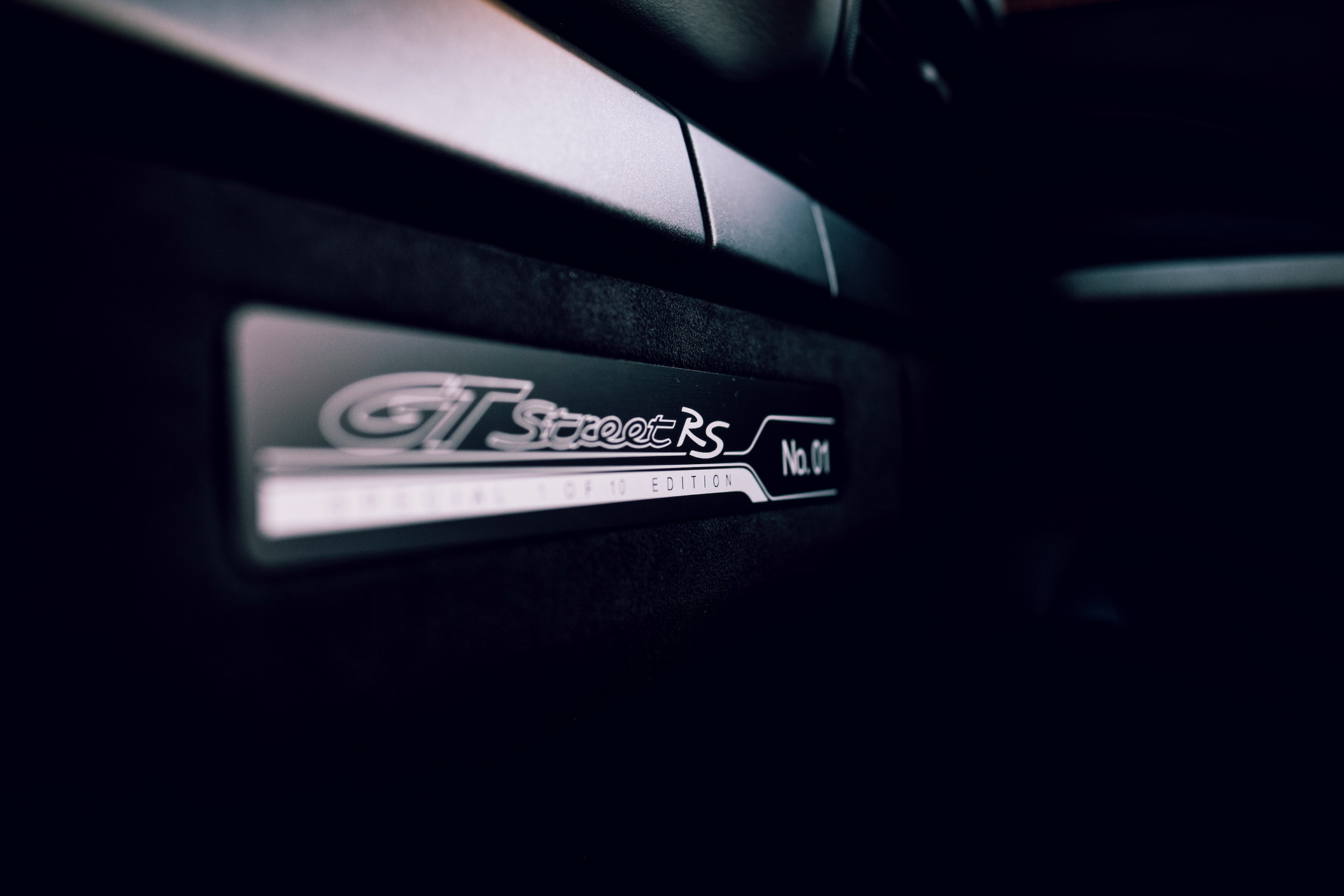 TECHART_GTstreetRS_25 TechArt’s GTstreet RS Looks Dirty, But Those Are Actually Carbon Strands