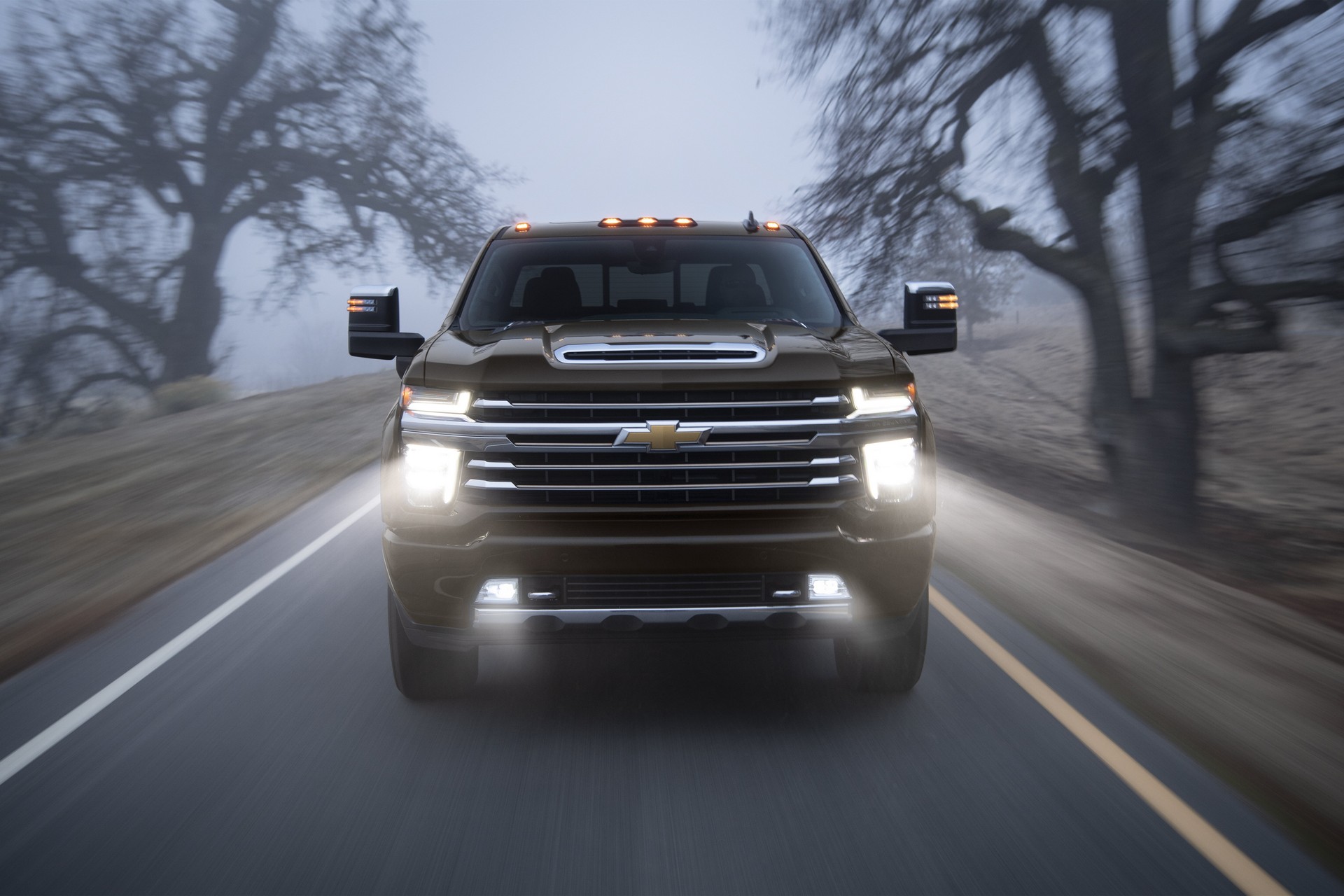 2020 Silverado 2500 HD-16 2020 Chevrolet Silverado HD Debuts With New 6.6-liter V8 And 35,500 Pound Towing Capacity