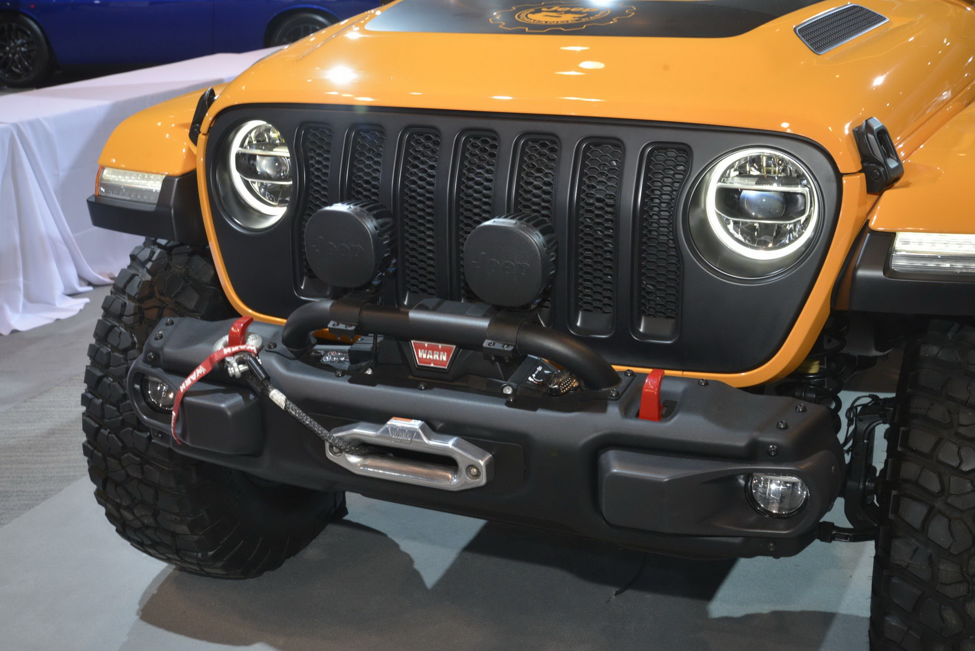 jeep nacho concept chicago 2019 8 Nacho Jeep Concept Is Mopar’s Idea Of A Custom Trail Vehicle