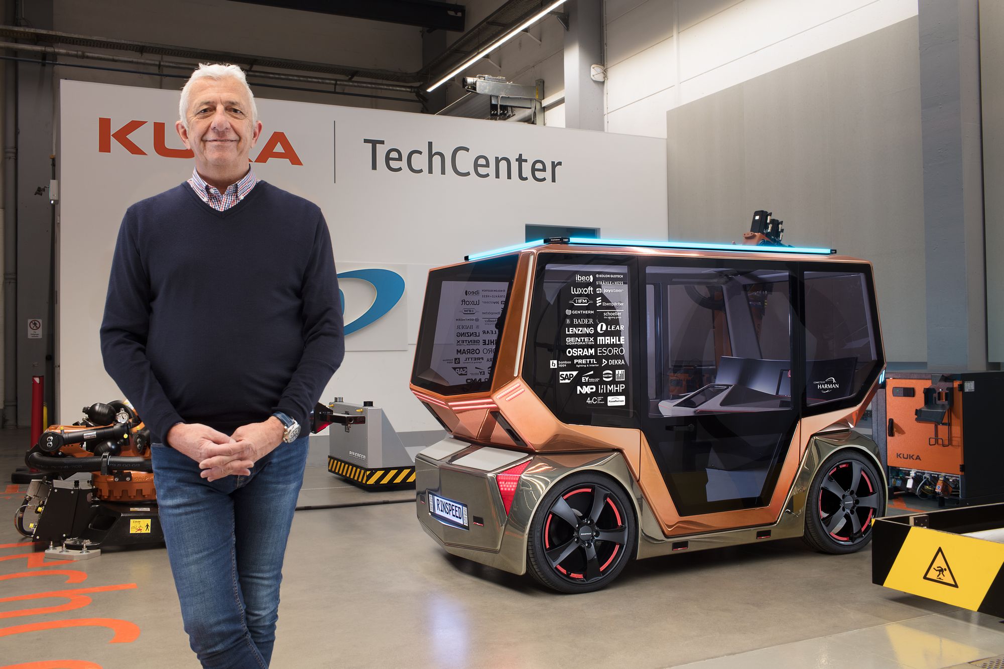 Rinspeed-microSNAP-61 Rinspeed microSNAP Is The EV Pod With A Thousand Faces