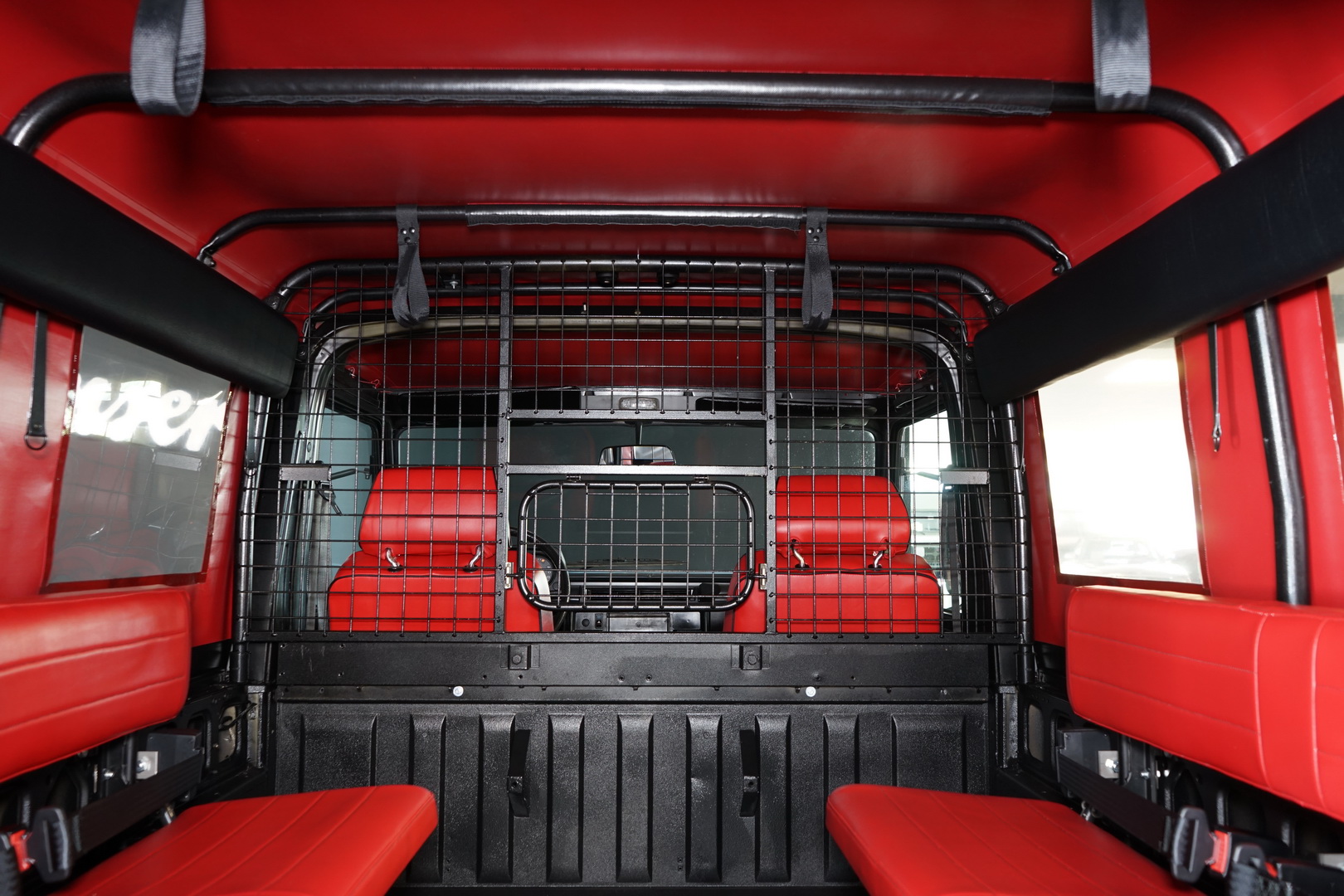 1993 mercedes g-class swiss army lorinser 16 Ex-Military Classic Mercedes G-Class Gets A Civilian Restomod