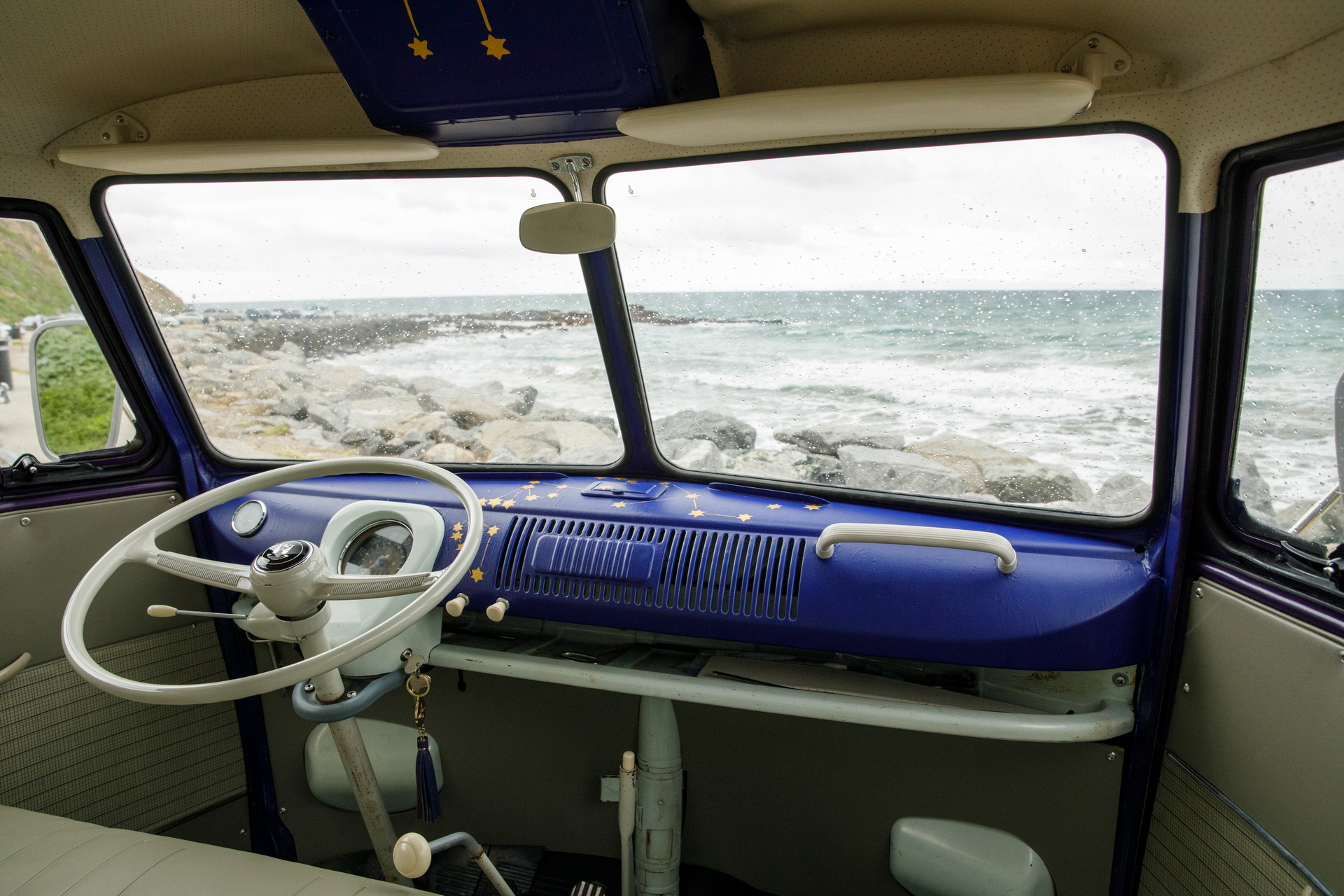 vw light bus restored by vw usa 11 VW Built An Official Replica Of Its Iconic Woodstock ‘Light’ Bus