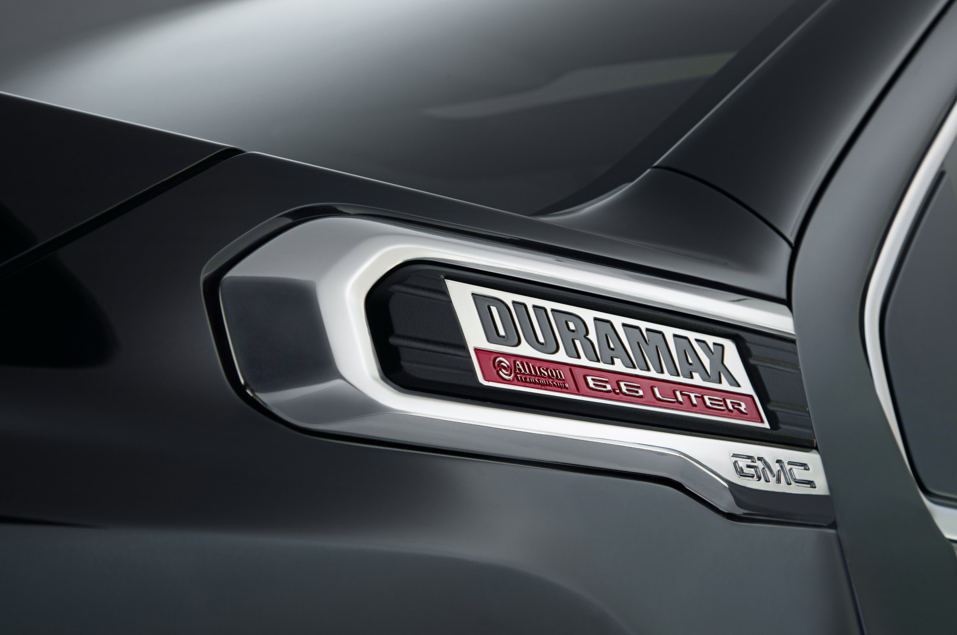 2020 gmc sierra hd chicago live pics 28 2020 GMC Sierra HD Brings Clever New Tech To The Windy City