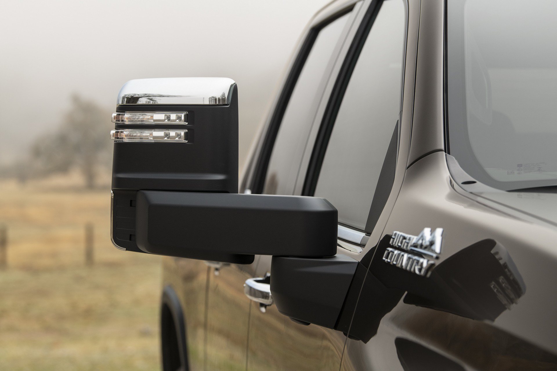 2020 chevrolet silverado chicago live pics 23 GM Investing $150 Million In Flint Assembly To Boost Heavy Duty Pickup Capacity