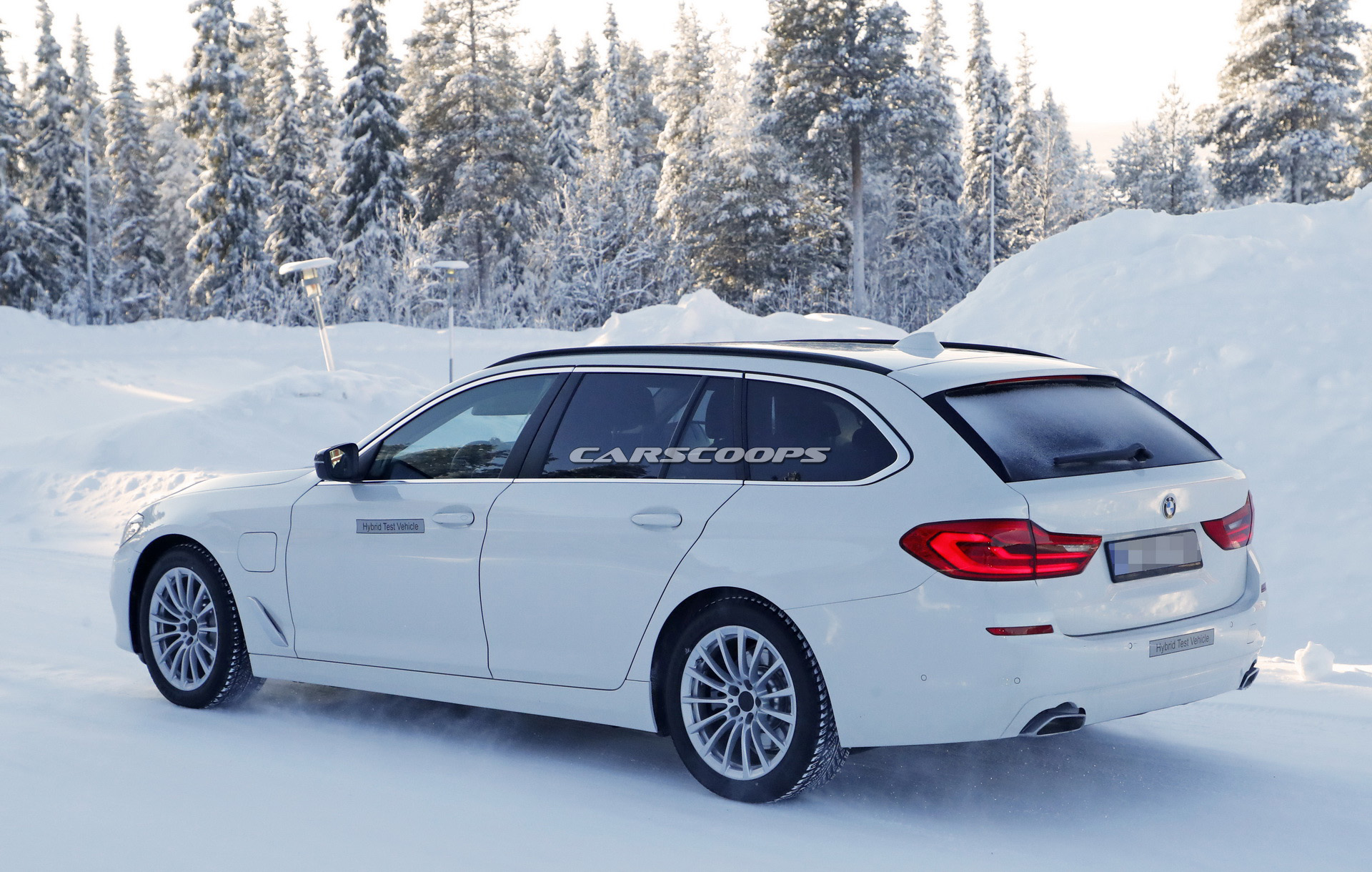 2020 bmw 530e iperformance touring spy 7 BMW Preparing 530e iPerformance Touring PHEV For 2019 Release (But Not For America)