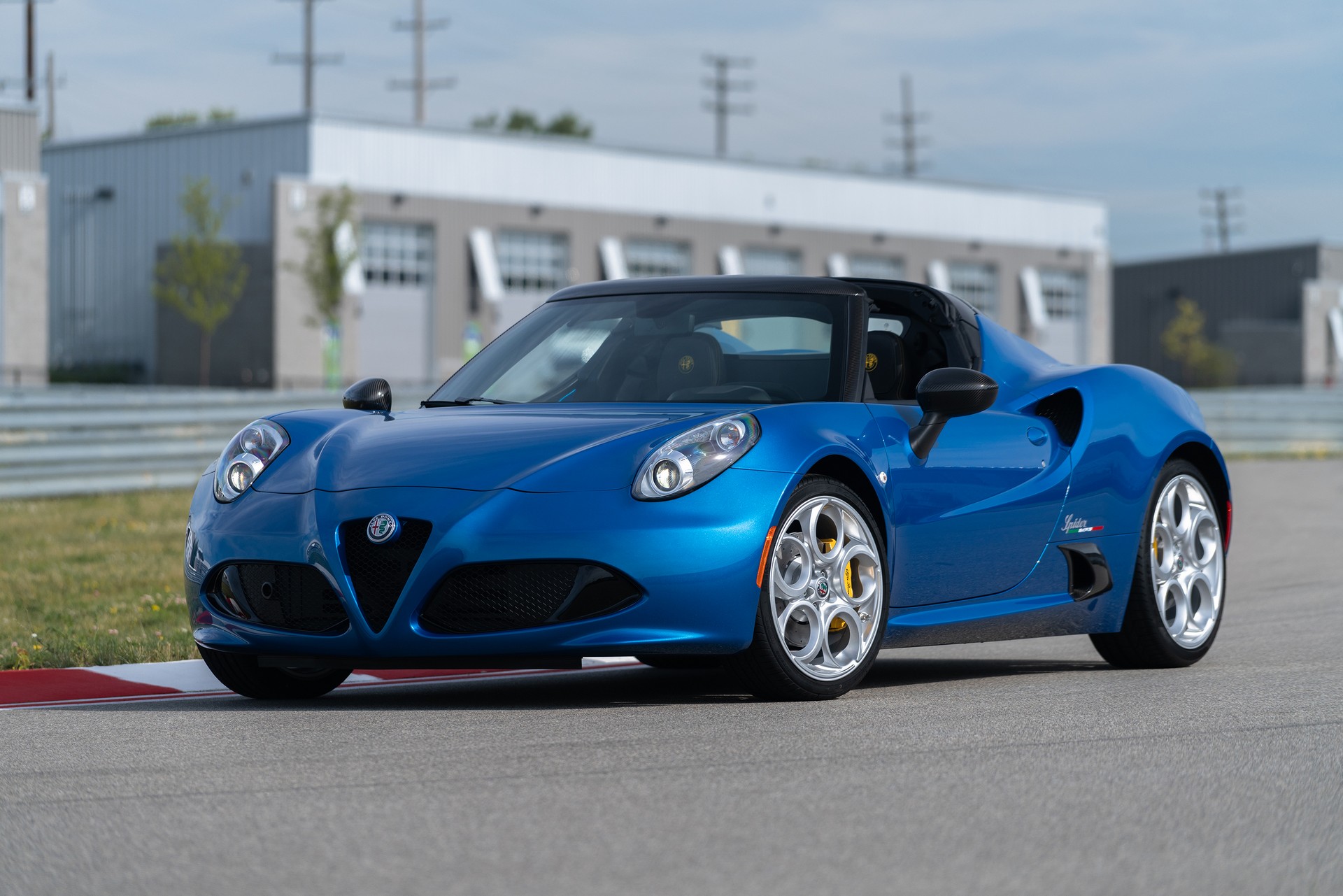2020 Alfa Romeo 4C Spider Italia-1 Alfa Romeo 4C Spider Returns For 2020 With New Italia Special Edition