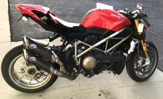 Auction-Collection-US-Marshalls-1 Collection Seized By U.S. Marshalls Includes Some Amazing Bargains