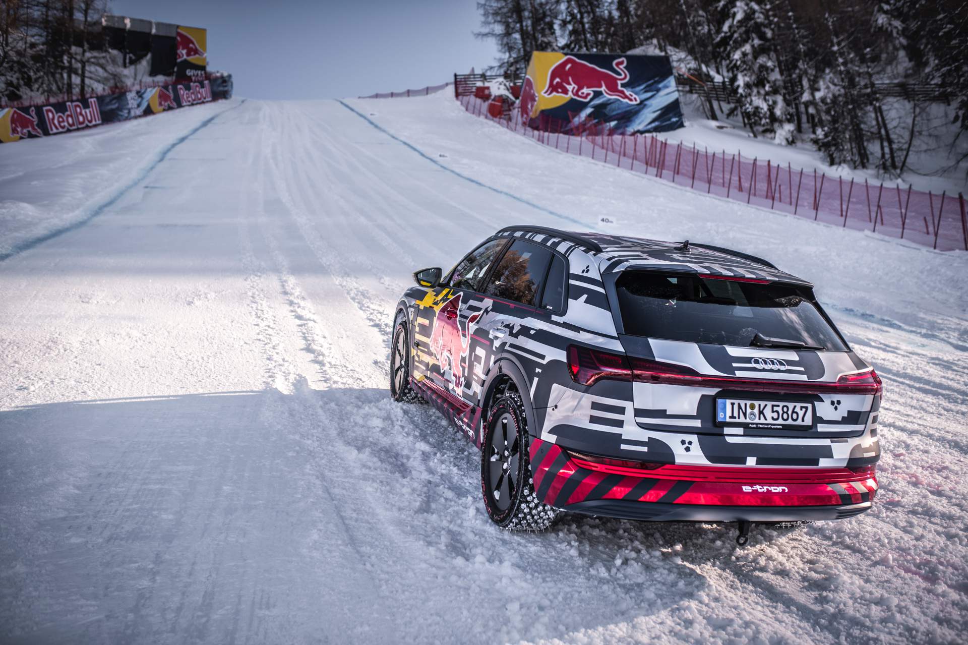 Mattias Ekstroem Audi E-Tron Conquers Steep Ski Slope Thanks To Additional Motor, Studded Tires