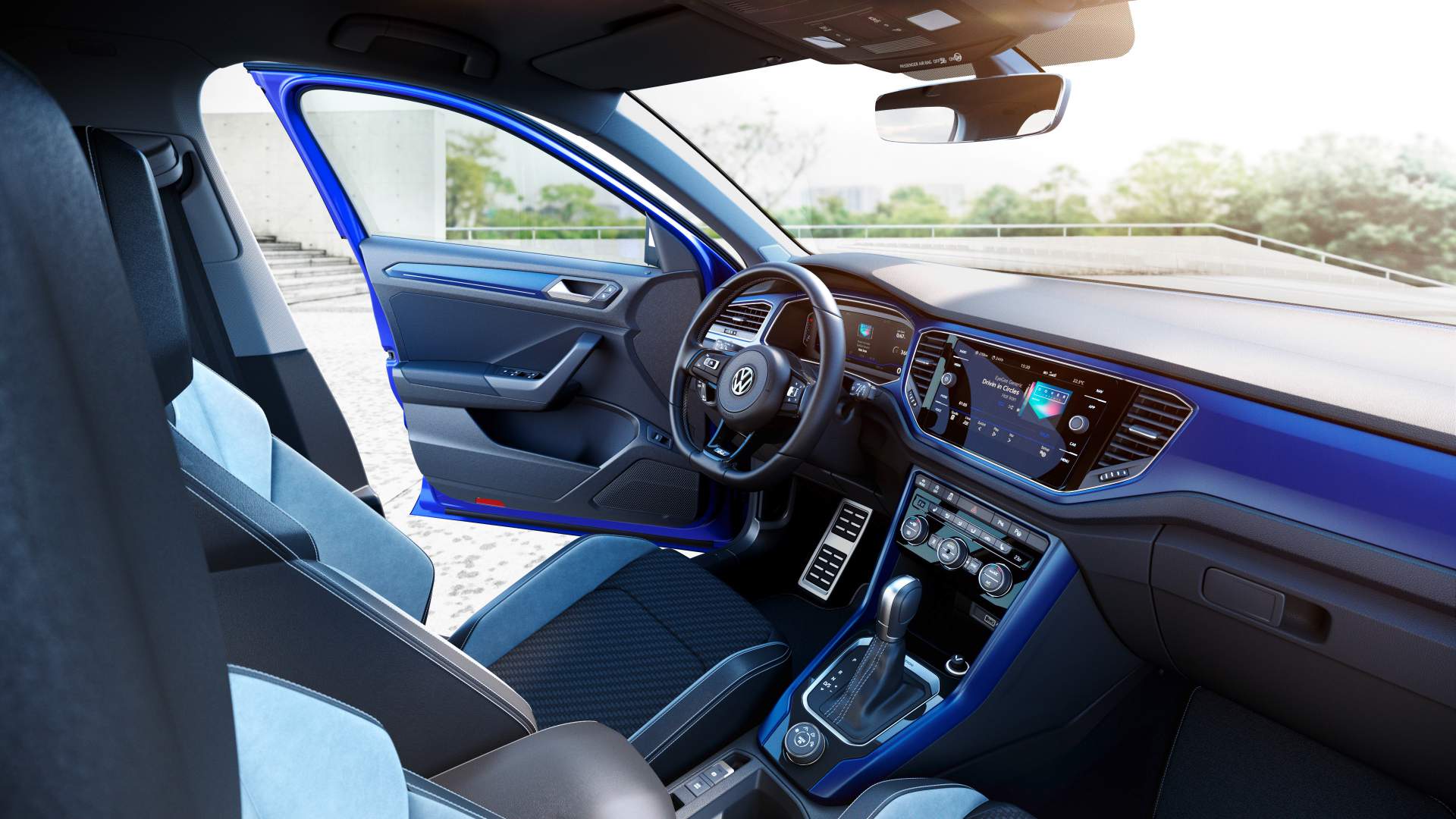 The new Volkswagen T-Roc R VW T-Roc R Unveiled With 300 PS, Does 0-100 Km/h In 4.9 Seconds