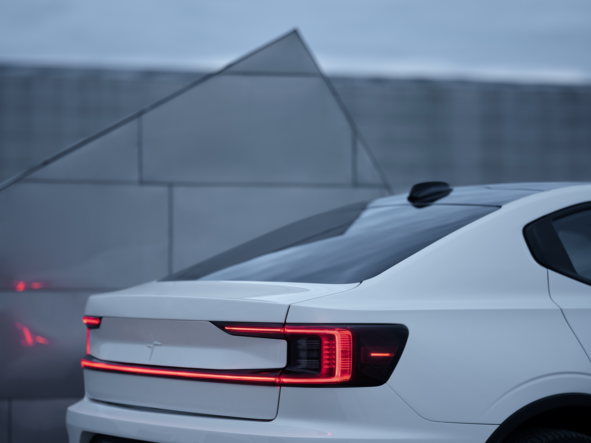 Polestar_2_011 Polestar Says The 2 Makes For A Great Tesla Model 3 Alternative
