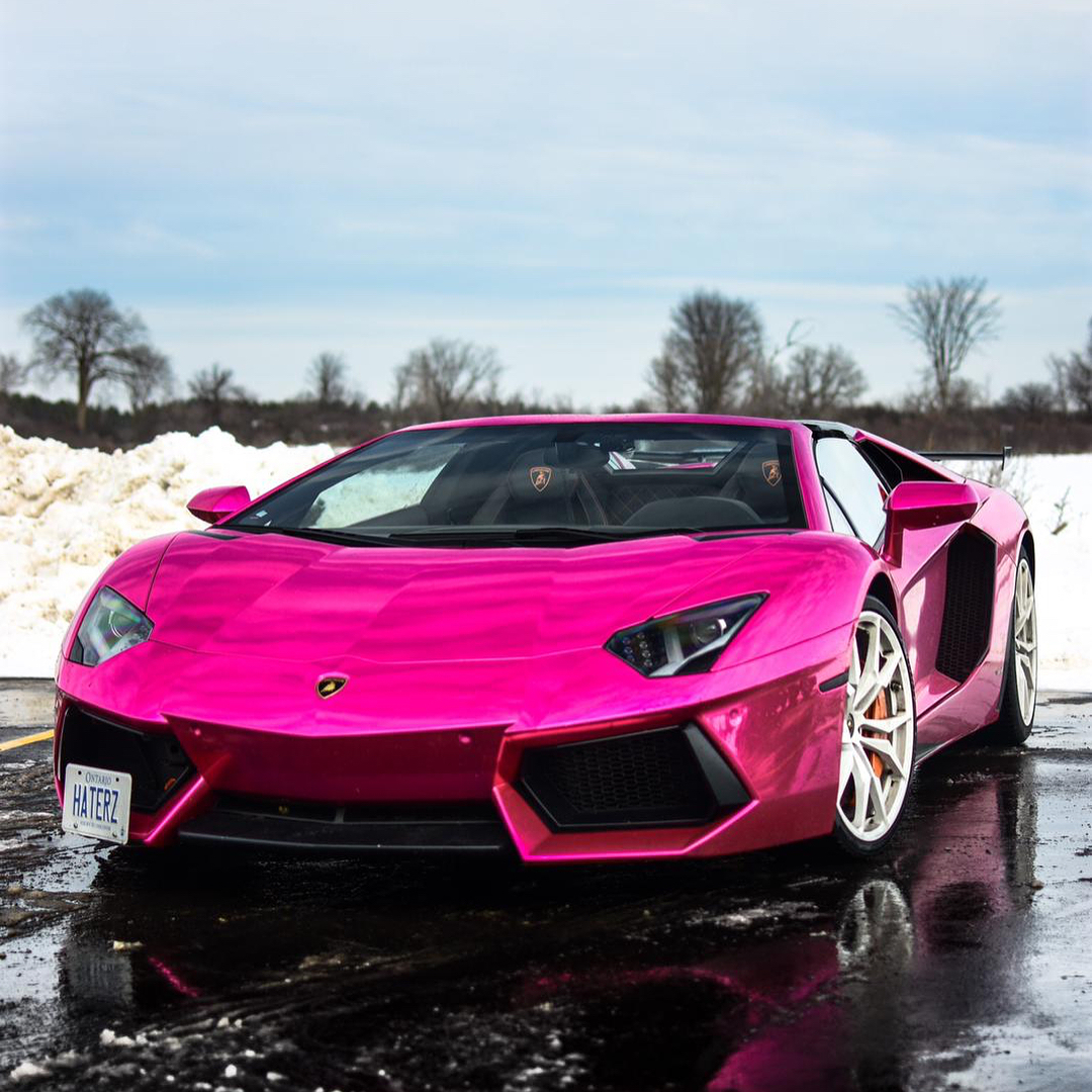 lamborghini aventador roadster pink chrome 10 Chrome Pink Lambo Aventador Clocked At 104 Mph (168 Km/h) On Frigid Canadian Road