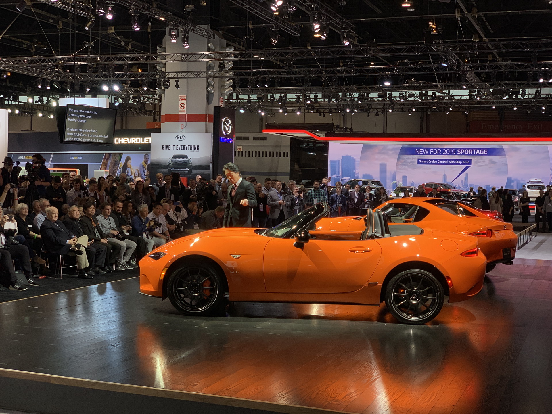Mazda-MX-5-30th-Ann-4 New Mazda MX-5 30th Anniversary Edition Flaunts Exclusive Orange Paint, Alcantara Cabin
