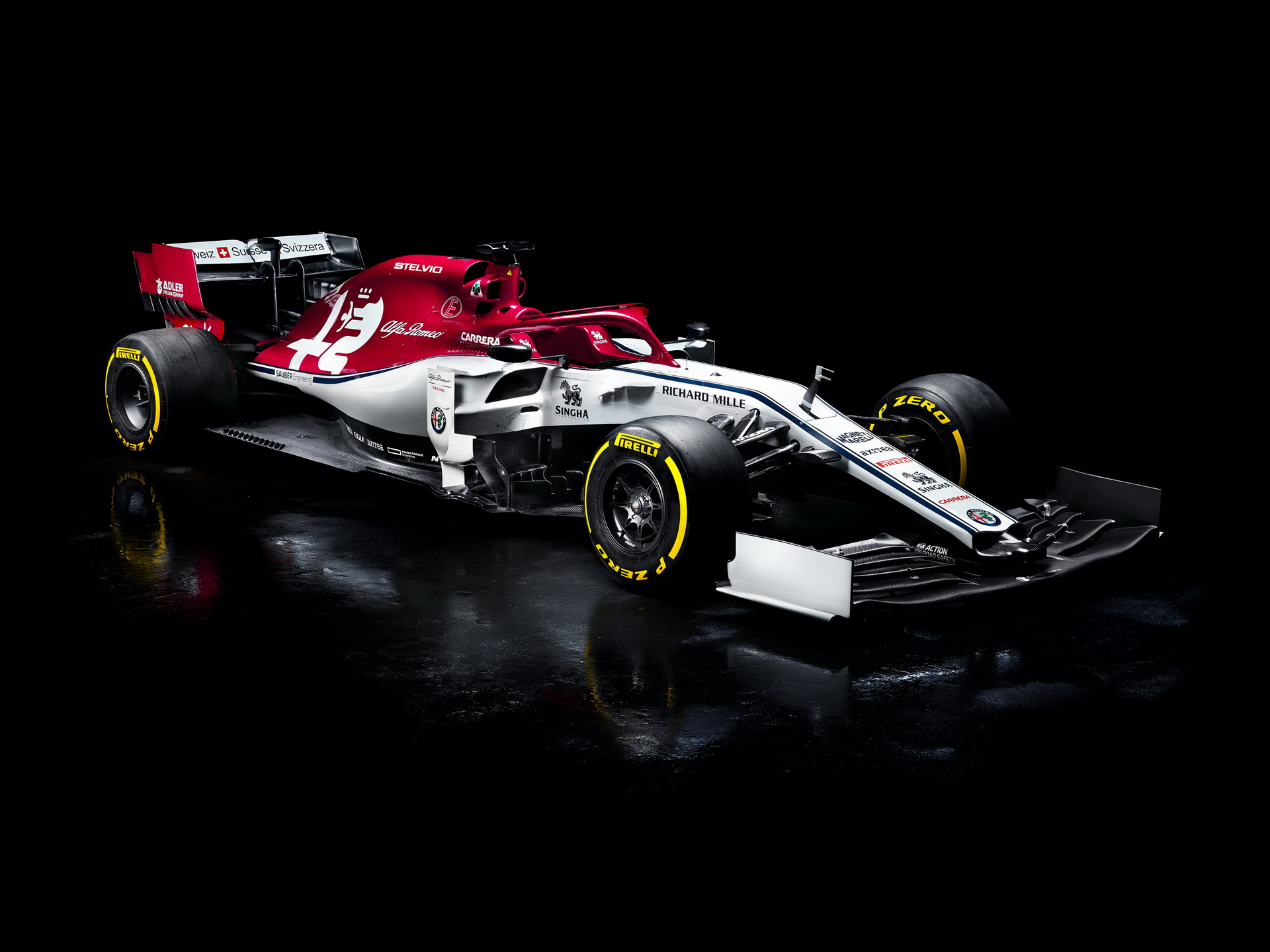 alfa romeo racing official 2019 f1 livery 6 Alfa Romeo Debuts 2019 F1 Livery With Giulia And Stelvio Branding