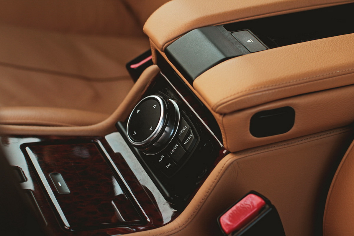 2001_bmw_740i_E39_M5_swap_20 BMW 740i With Supercharged E39 M5 V8 Swap Sounds Awesome