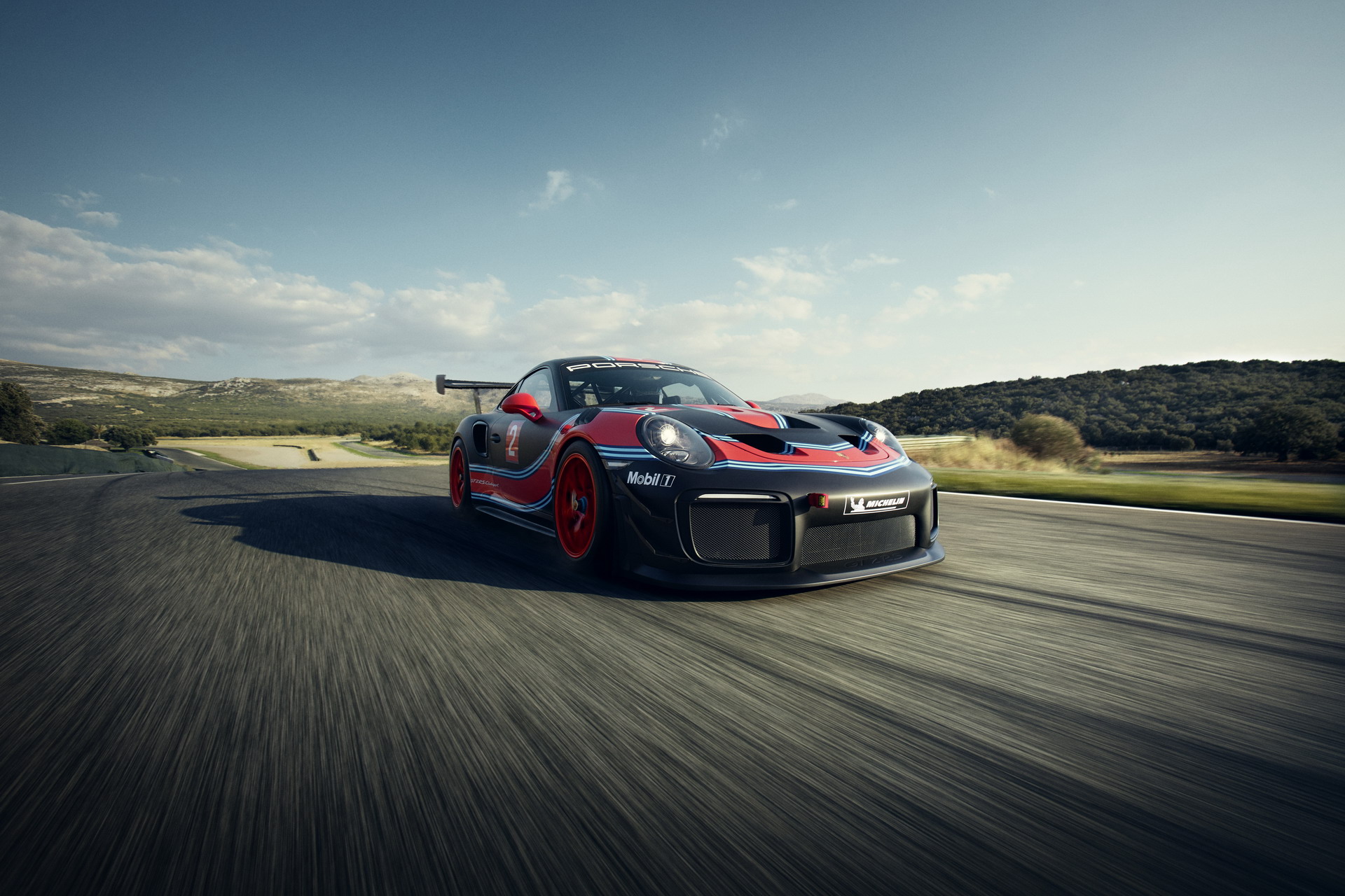 Porsche-911-GT2-RS-Clubsport- Porsche 911 GT2 RS Clubsport To Get Its Own One-Make Race Series