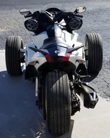 Auction-Collection-US-Marshalls-14 Collection Seized By U.S. Marshalls Includes Some Amazing Bargains