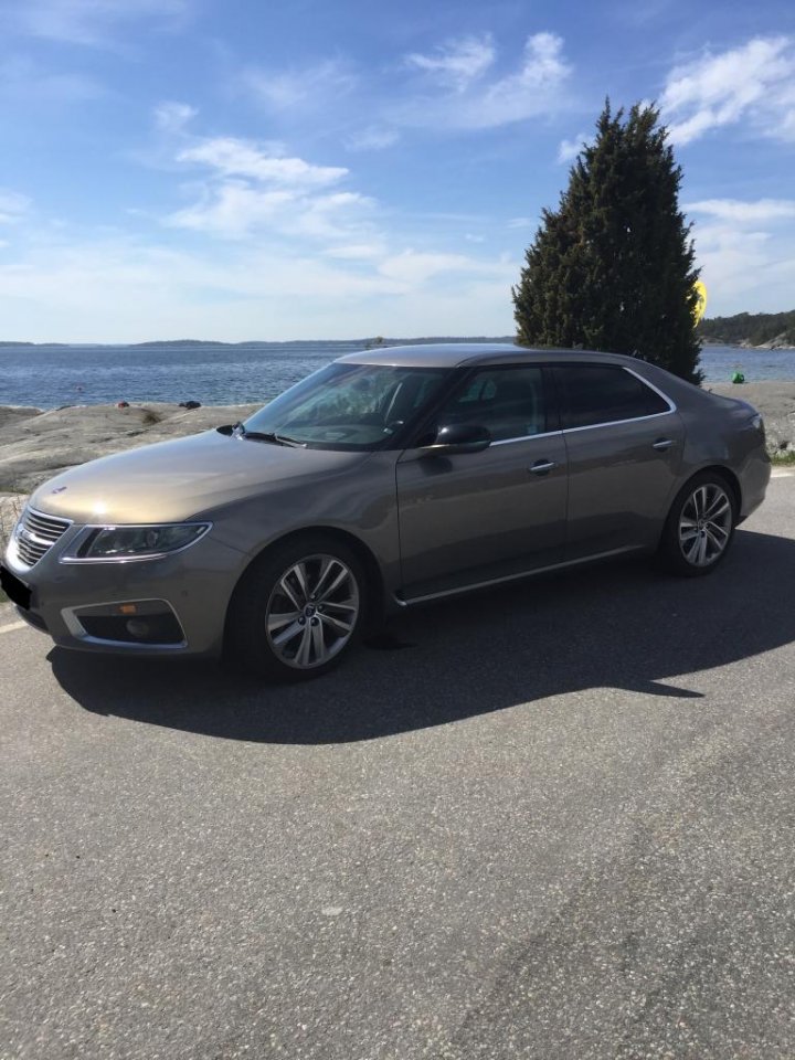 Saab-9-5-For-Sale-3 This 9-5 Is Allegedly The Last Saab Ever – And It’s For Sale