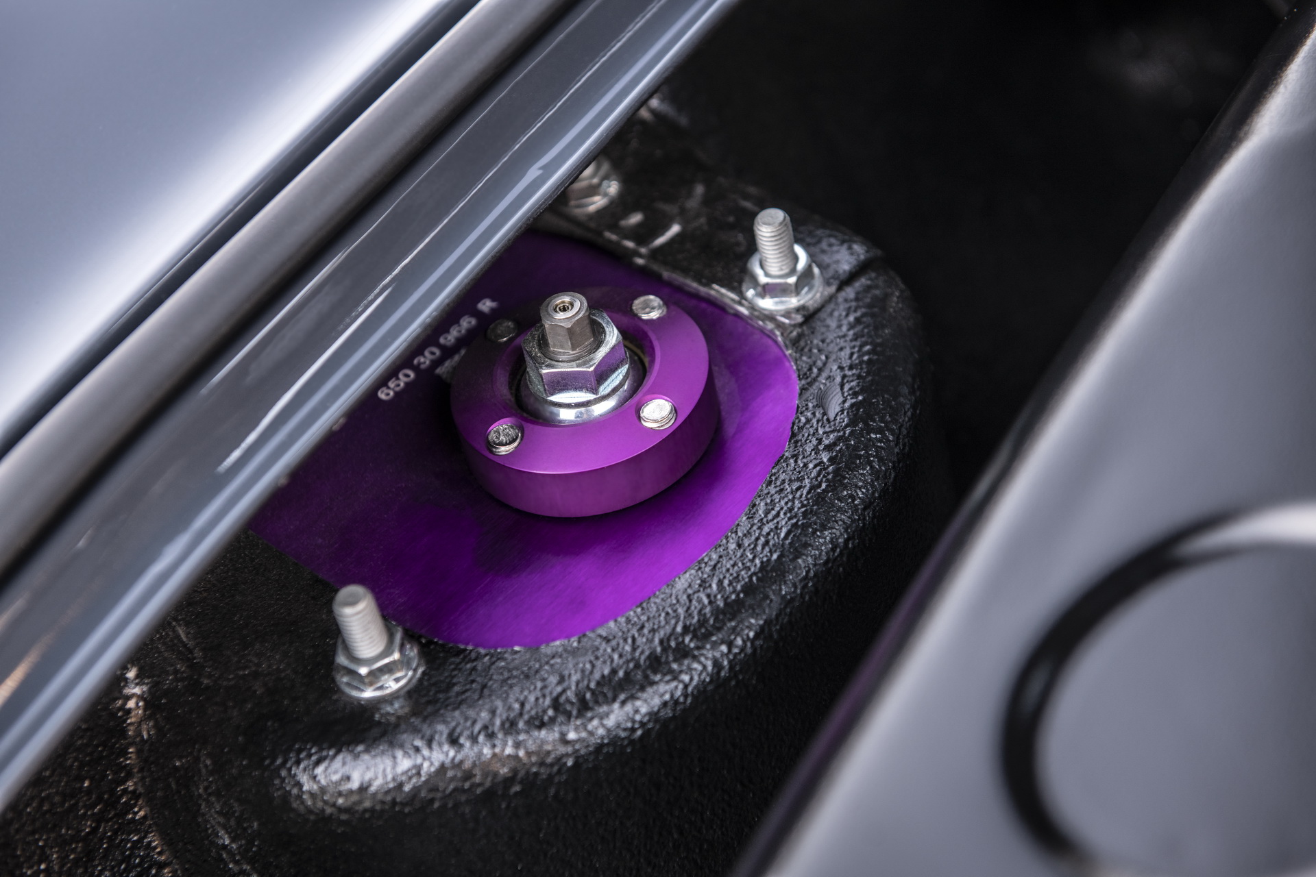 emory-motorsports-porsche-356-c4s-35 World’s First AWD Porsche 356 Coupe Allrad Is A 911-Based Restomod