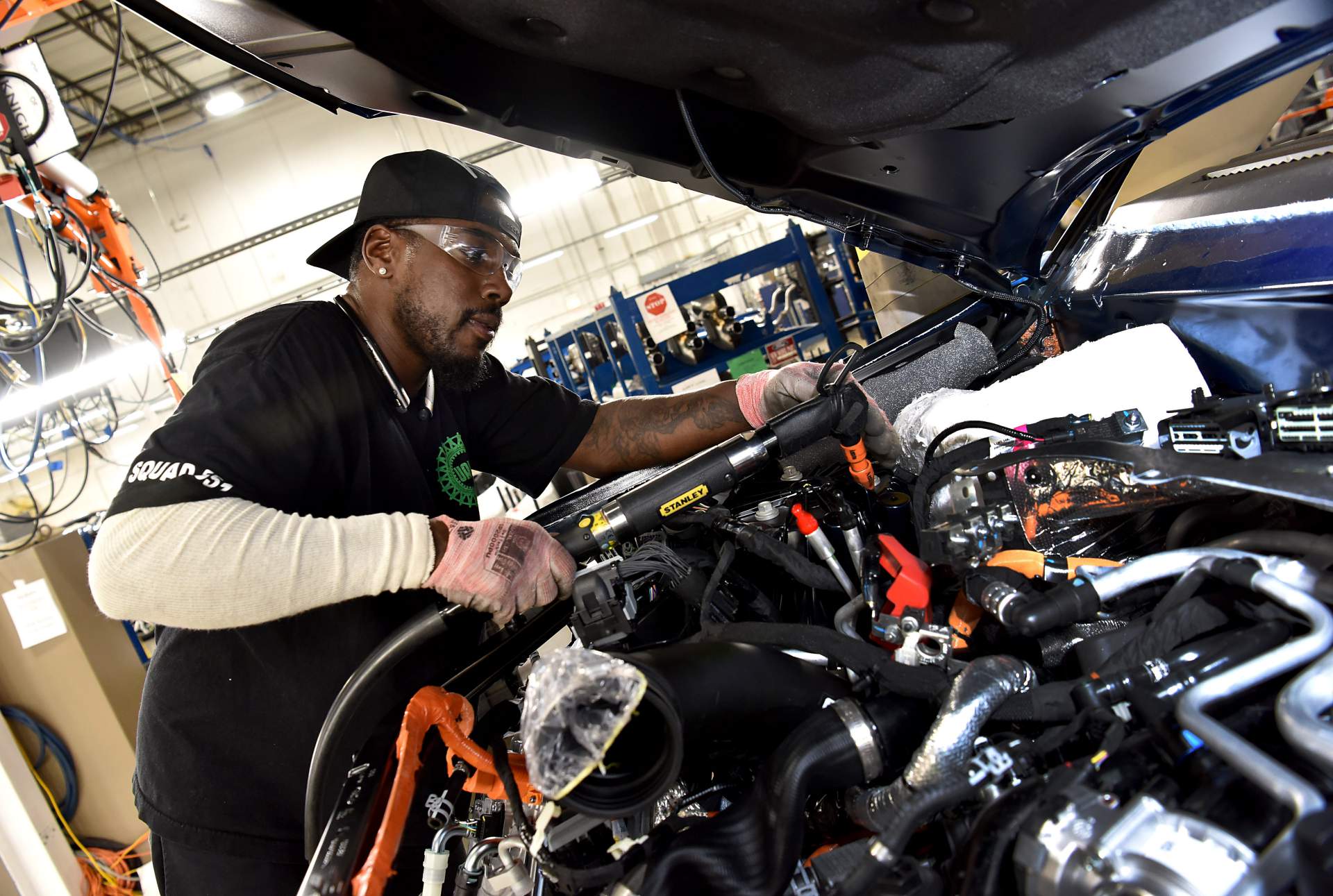 Chicago Assembly and Stamping Ford Investing $1 Billion In Chicago Plants To Build Three New SUVs