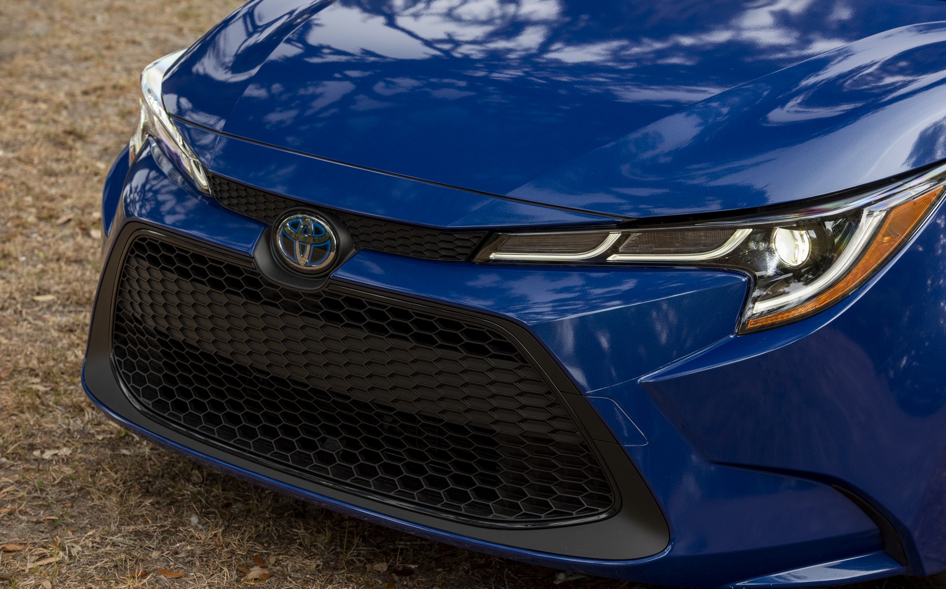 2020 Toyota Corolla-113 2020 Toyota Corolla Starts At $19,500, See It In 200+ Photos