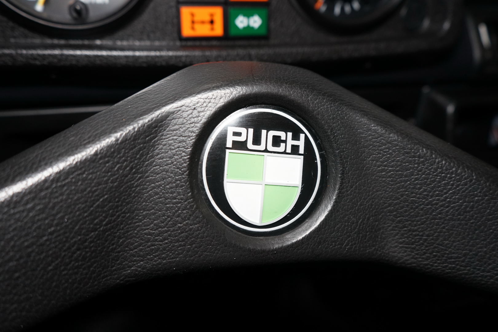 1993 mercedes g-class swiss army lorinser 26 Ex-Military Classic Mercedes G-Class Gets A Civilian Restomod