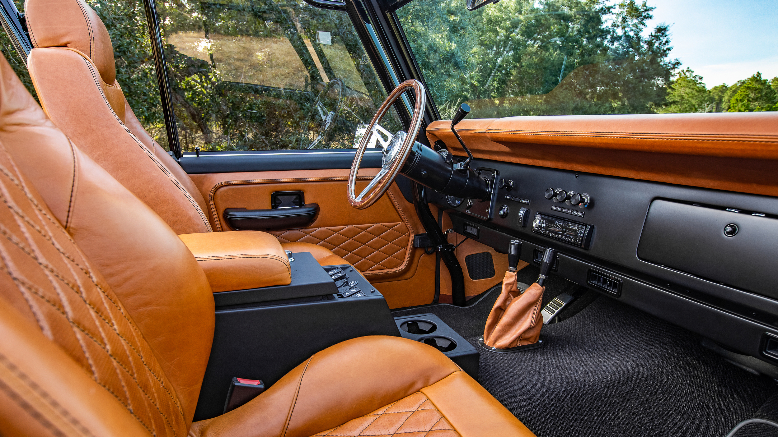 Ford-Bronco-Velocity-14 Velocity Restoration’s 1969 Ford Bronco Is Supercharged V8 Perfection