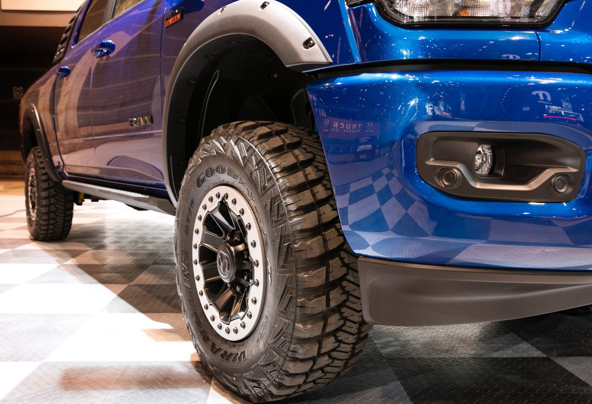 Mopar at the Chicago Auto Show 2019 Ram 2500 Heavy Duty Gets Moparized