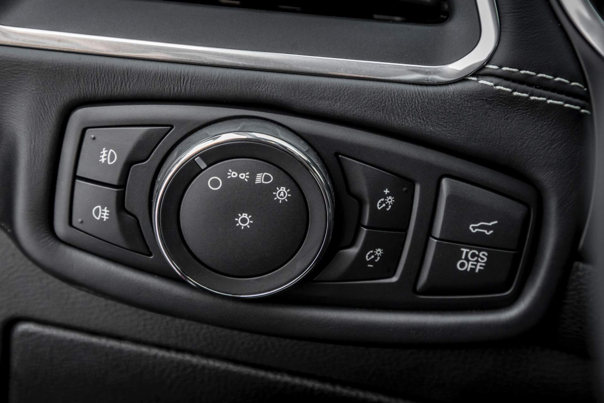 Stylish, Sporty New Ford Edge: More Performance, Comfort and Tec Seven-Seat 2020 Ford Kuga To Replace Slow-Selling Edge In Europe