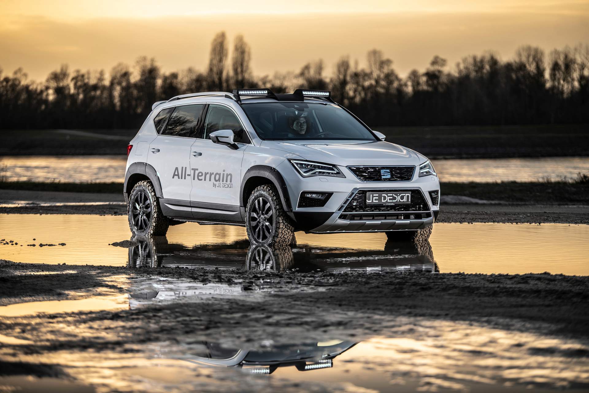 Je Design Seat Ateca All Terrain 3 JE Design Turns Seat Ateca Into An Off-Roader For A Hefty €14,200