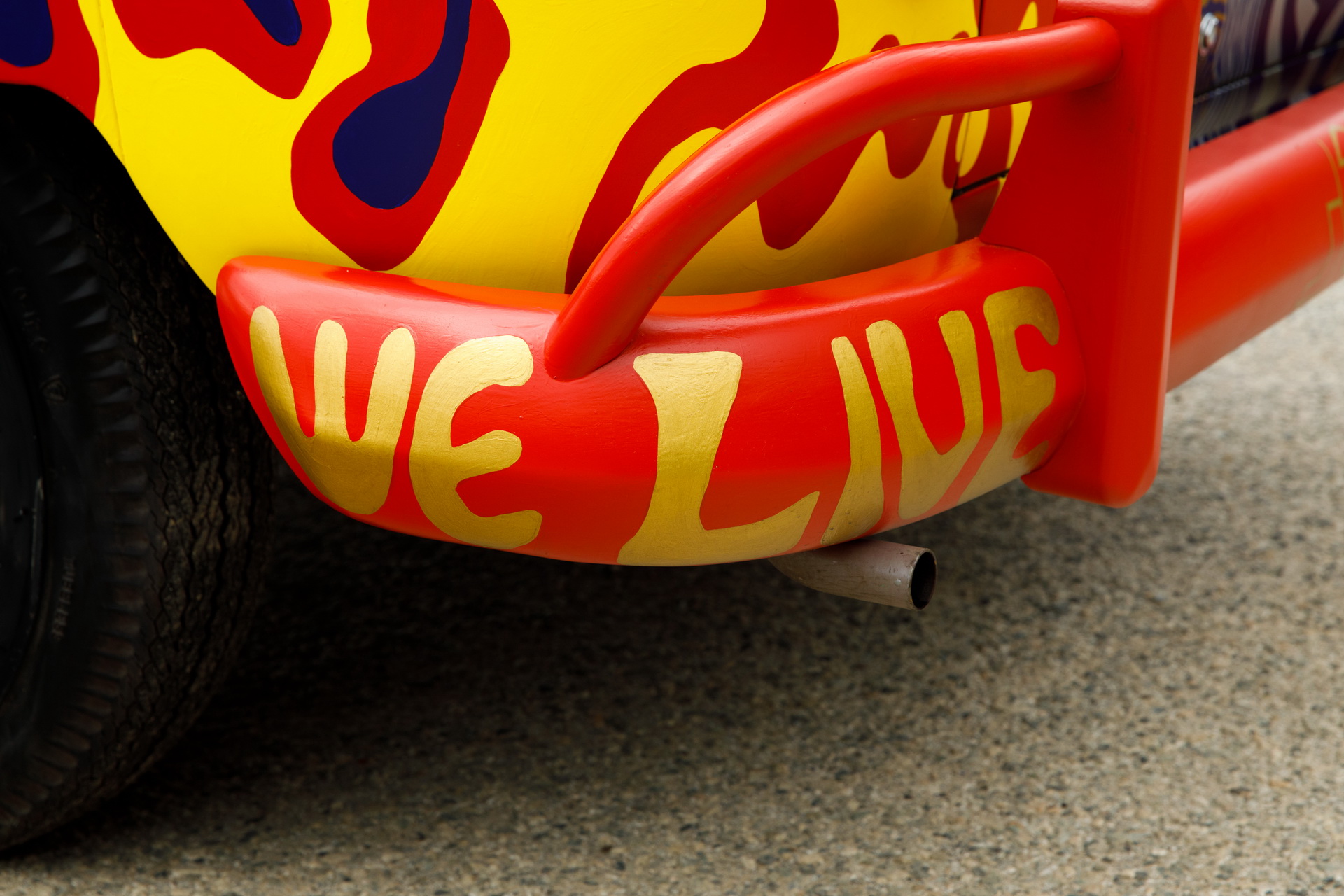 vw light bus restored by vw usa 5 VW Built An Official Replica Of Its Iconic Woodstock ‘Light’ Bus