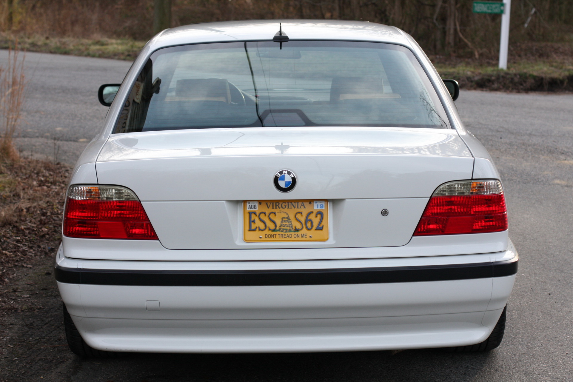 2001_bmw_740i_E39_M5_swap_11 BMW 740i With Supercharged E39 M5 V8 Swap Sounds Awesome