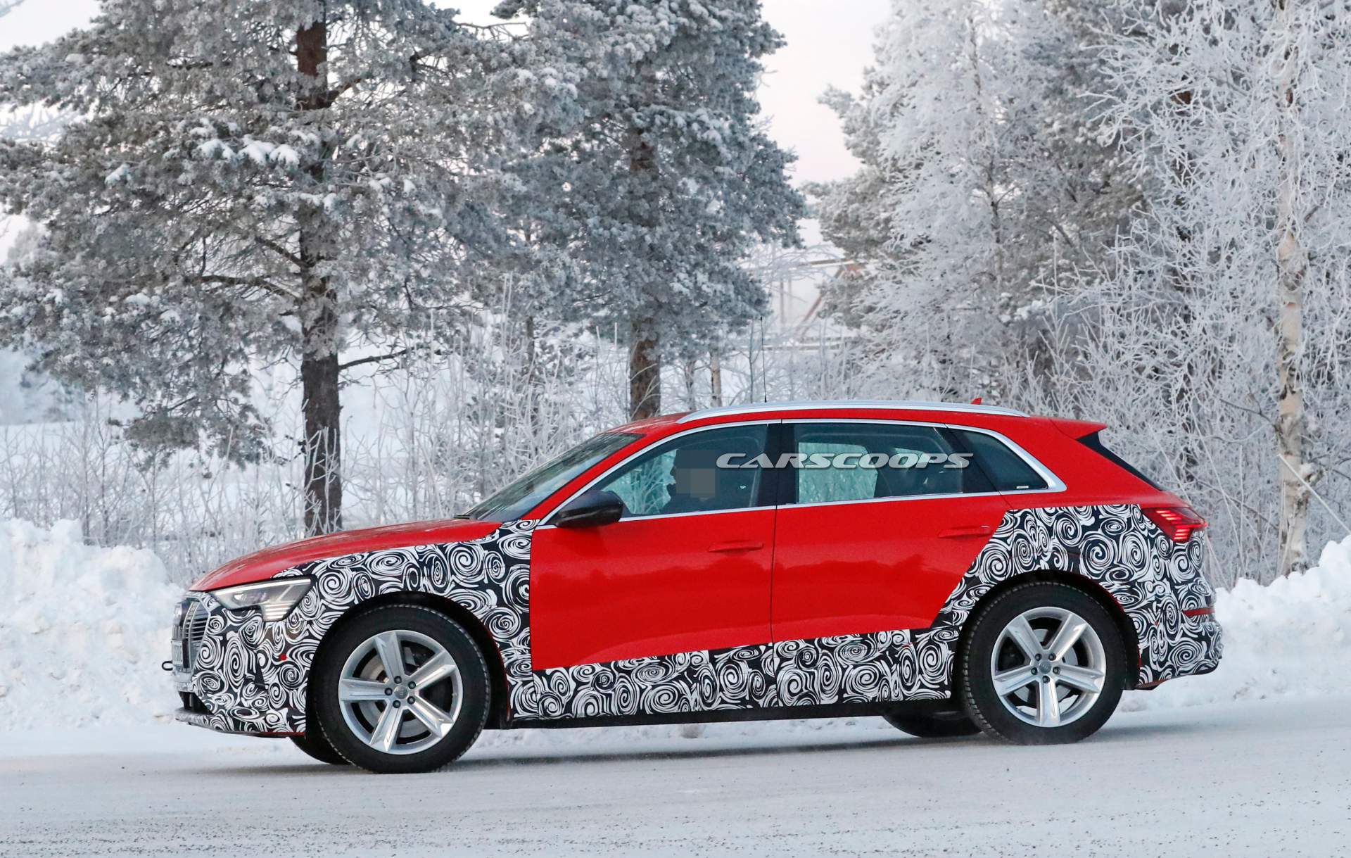 Audi e-tron quattro spy shots 5 Audi E-Tron Spied Testing, Could Be 3-Motor Performance Version