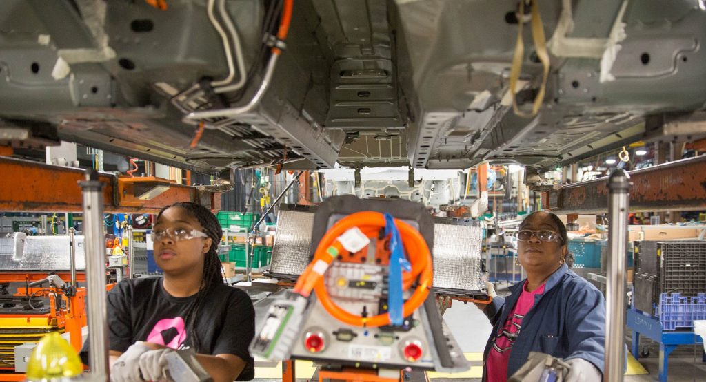  GM To Start Laying Off 4,250 Employees From Monday