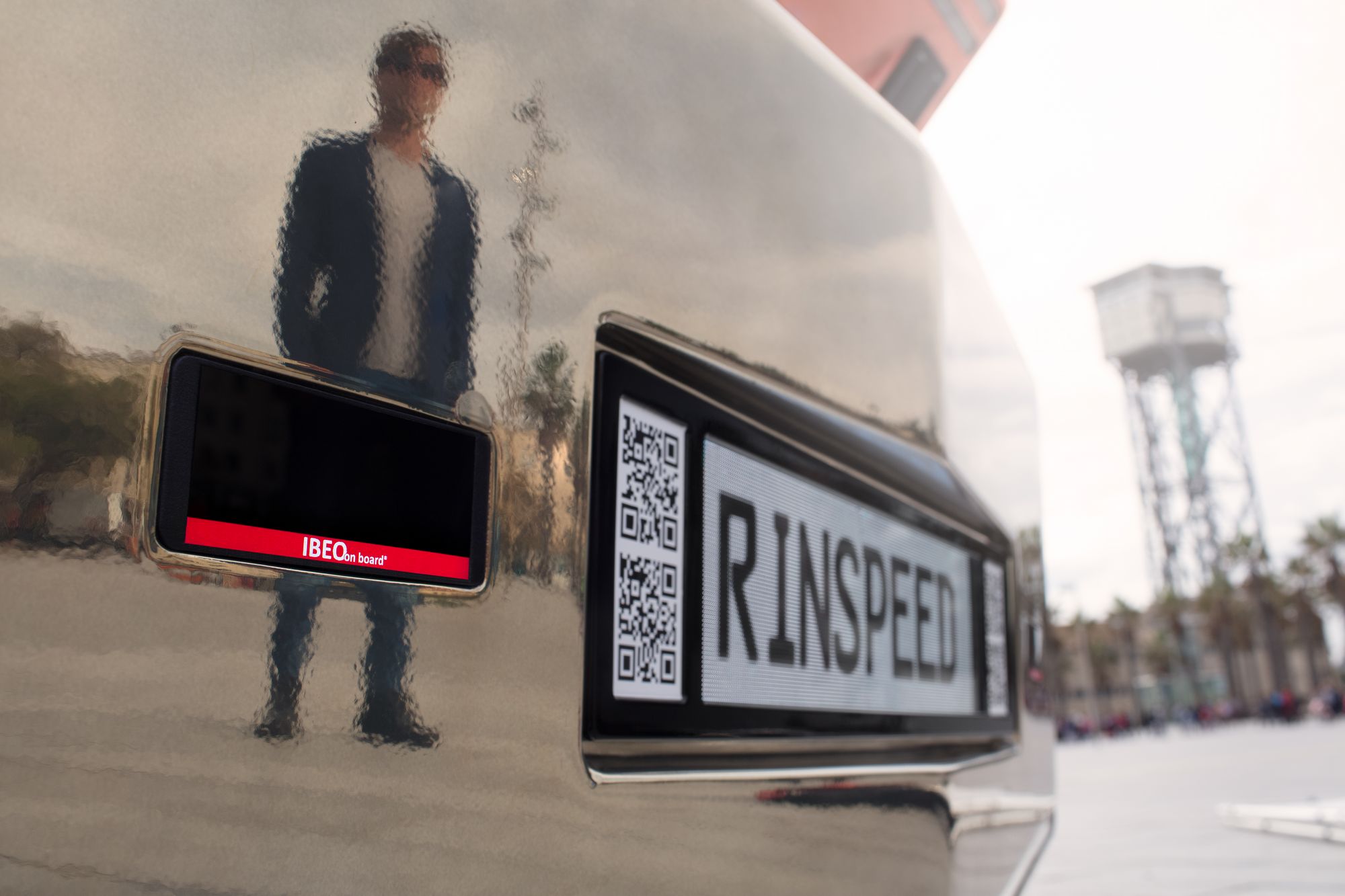 Rinspeed-microSNAP-41 Rinspeed microSNAP Is The EV Pod With A Thousand Faces