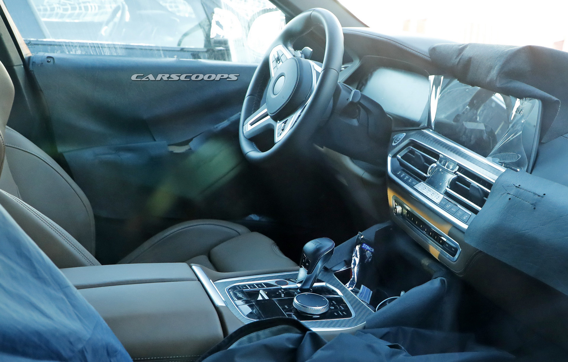 2020 bmw x6m spied inside out 4 2020 BMW X6 M Prototype Lets Us Take A First Peek Inside