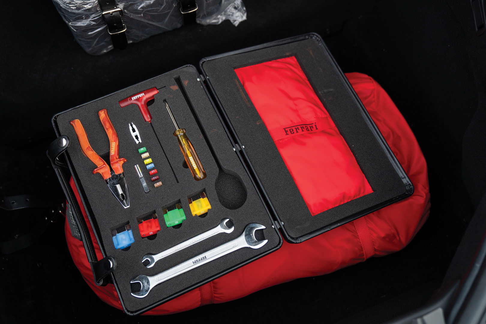 ferrari f430 spider marrone 1971 34 Ferrari F430 Spider In Classic Marrone 1971 Paint Job Is Just Gorgeous