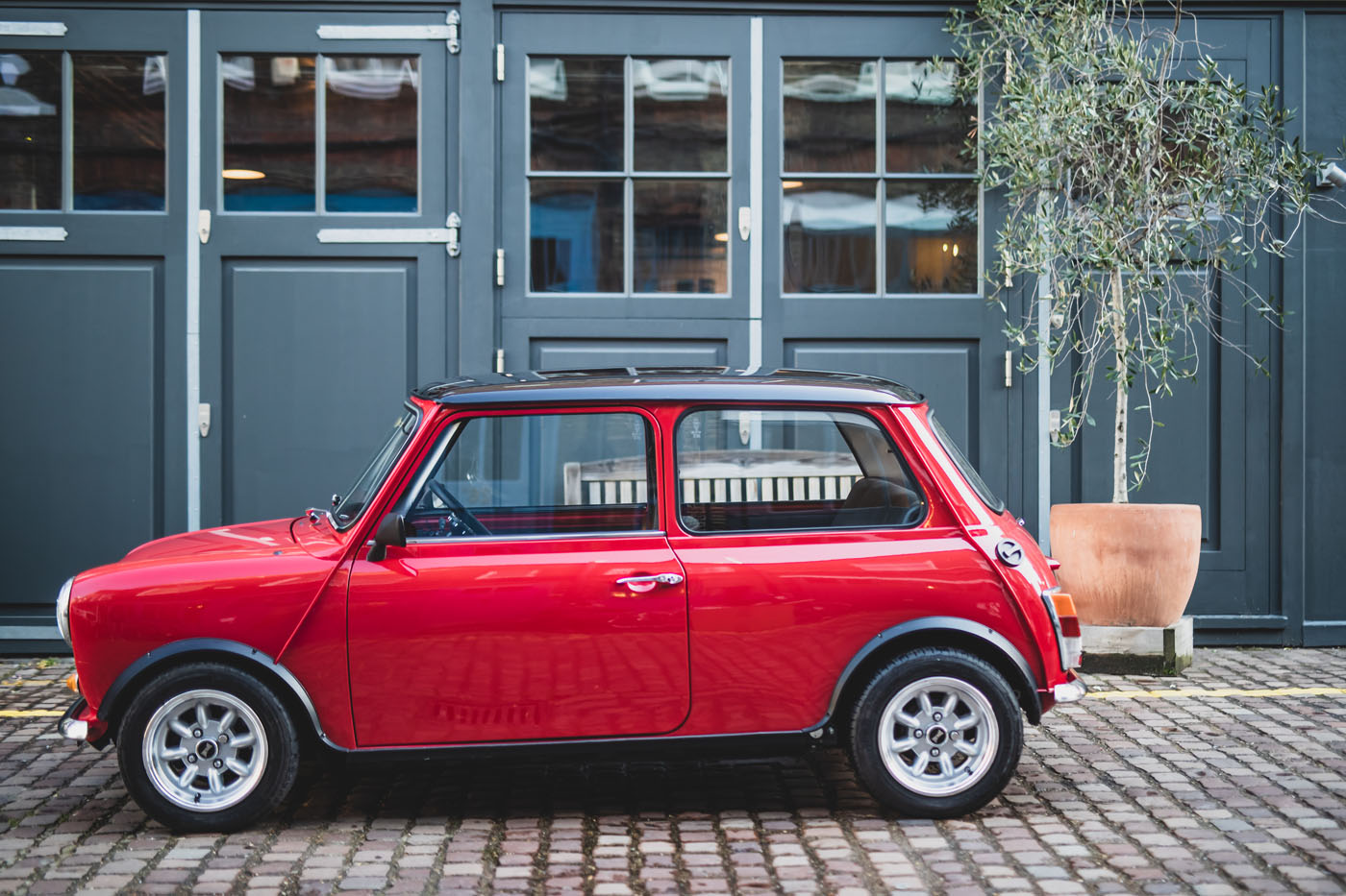 2019 swind e classic mini electric 9 Limited-Run Classic Mini Electric Unveiled With $100K+ Starting Price