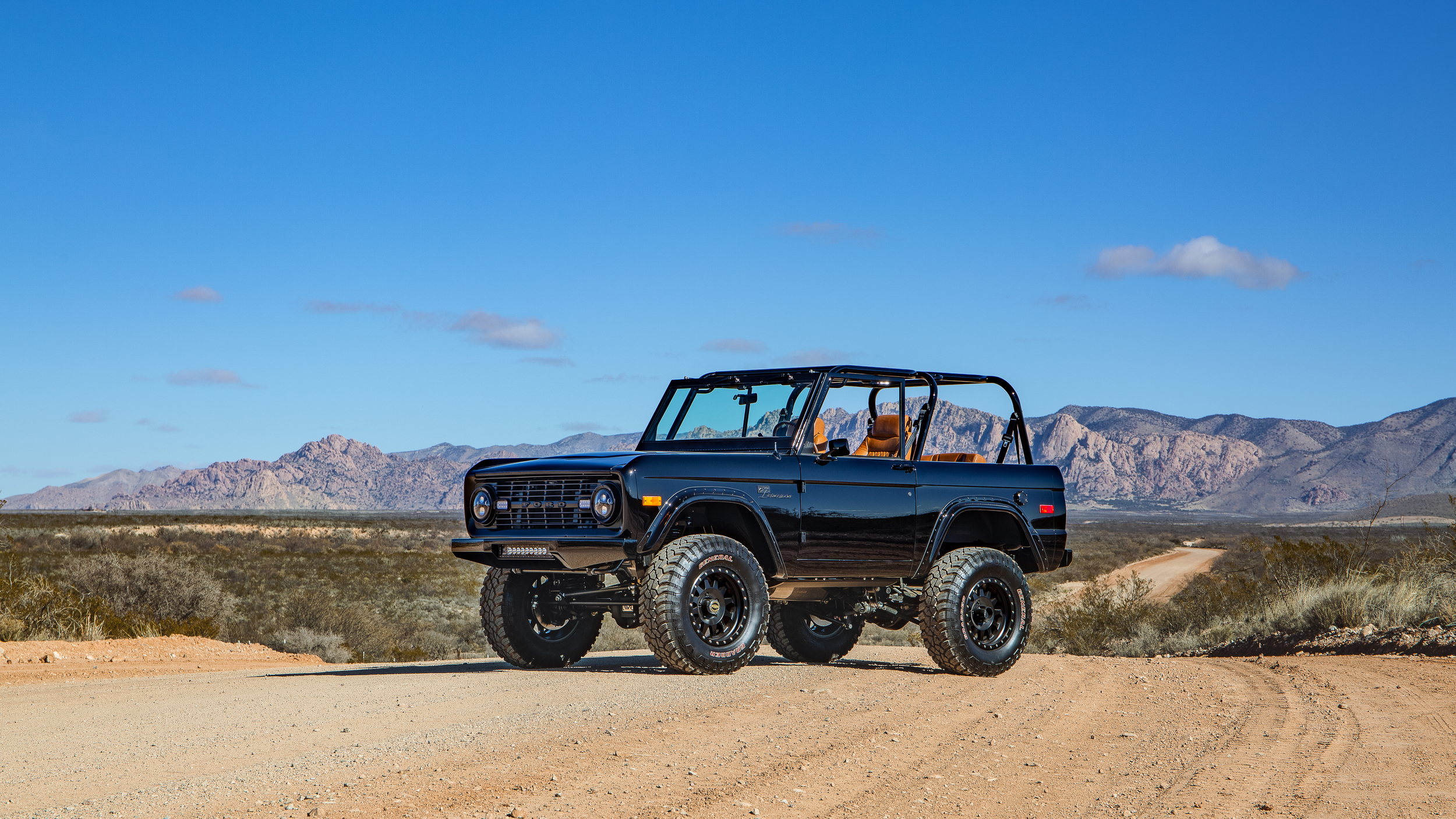 Ford-Bronco-Velocity-1 Velocity Restoration’s 1969 Ford Bronco Is Supercharged V8 Perfection