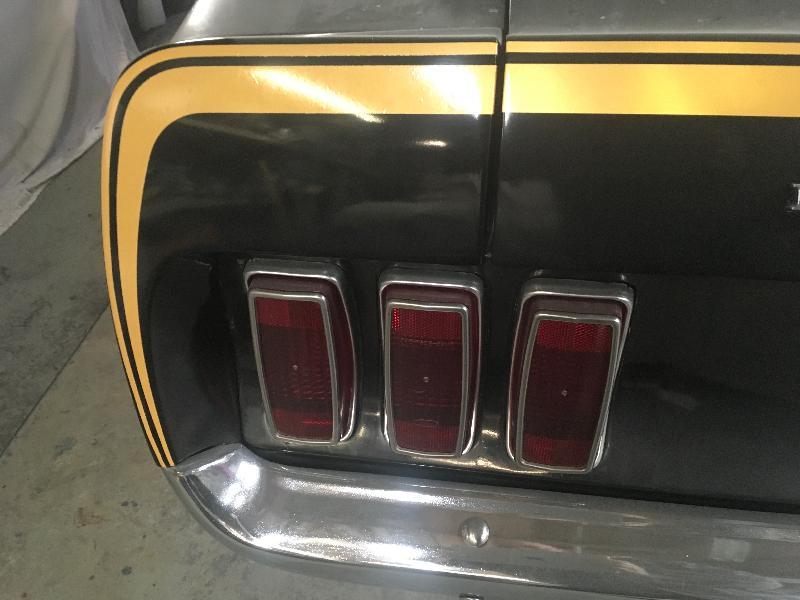 mach 1 ford mustang barn find 64 A 1969 Ford Mustang Mach 1 Was Sitting In A Garage For 39 Years!