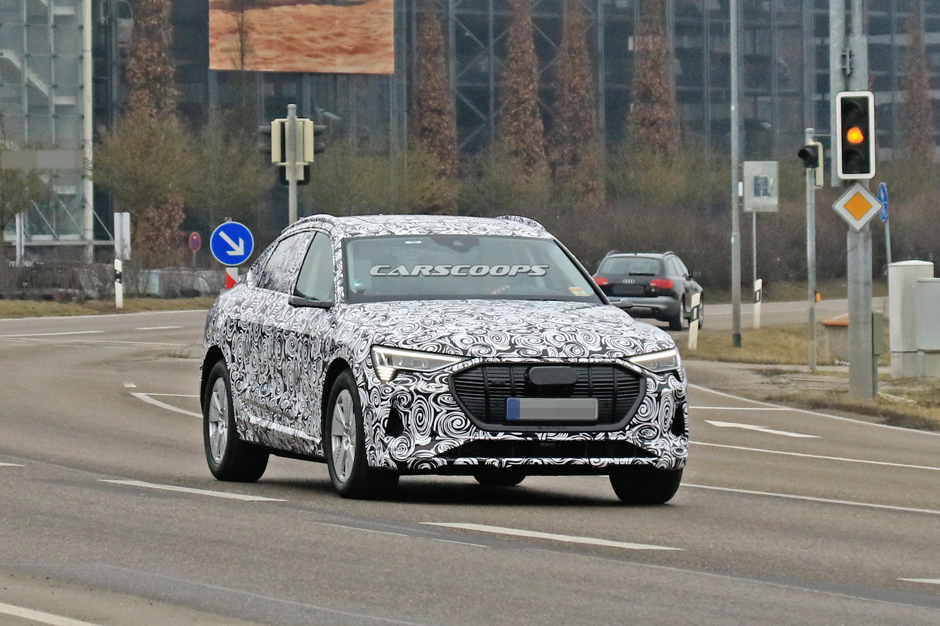 audi e-tron sportback spotted first time 2 Production 2020 Audi e-tron Sportback Looks Less Futuristic Than Concept