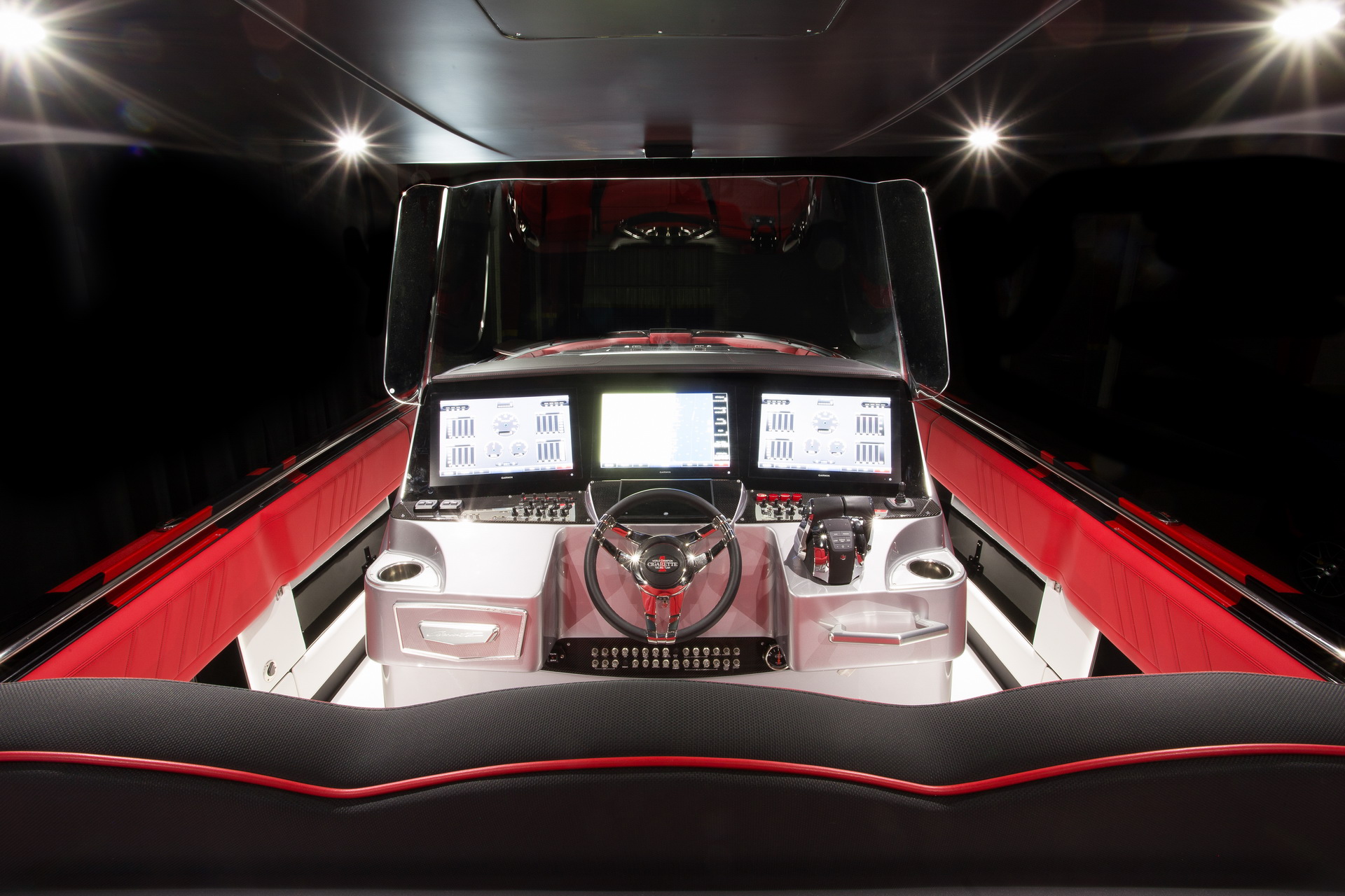 41 AMG Carbon Edition 1 Mercedes-AMG And Cigarette Racing’s New 41’ AMG Carbon Edition Has 1,600 Sea Horses