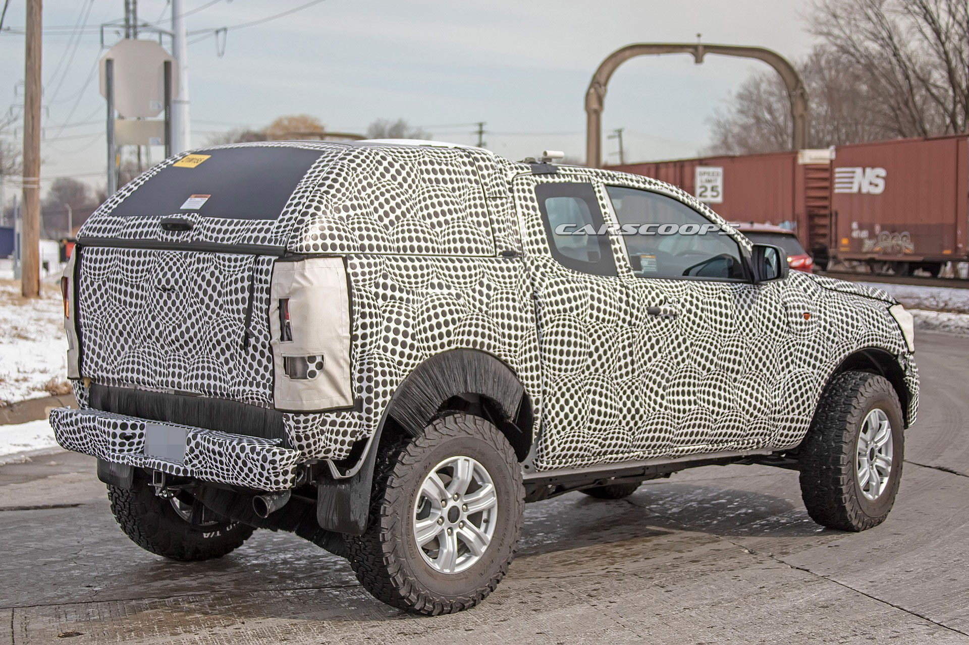 Possible Ford Bonco Mule-9 2020 Ford Bronco Mule Possibly Spied, Looks Pretty Hardcore