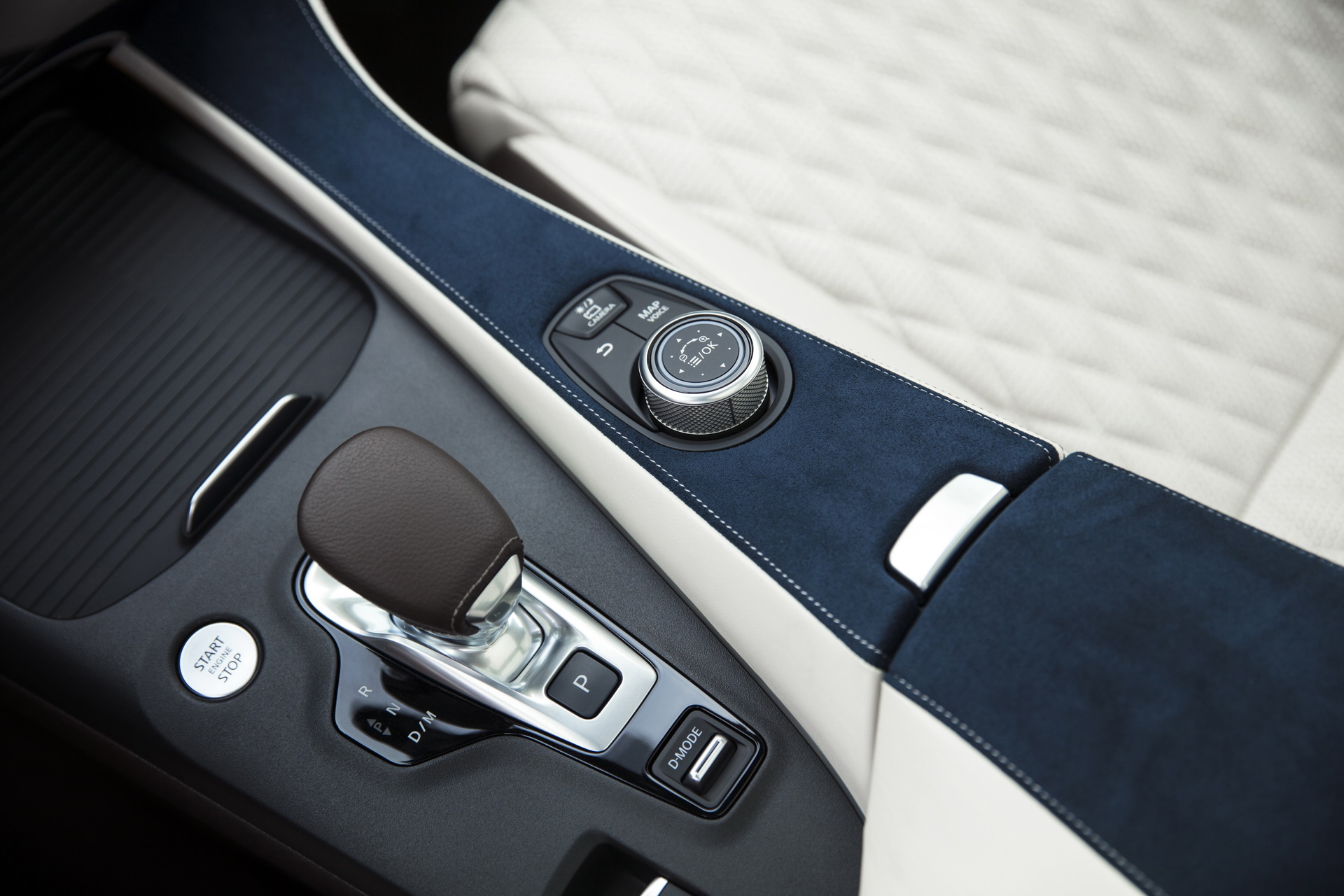 infiniti qx50 interior feature 7 Infiniti Can’t Stop Talking About The QX50’s Interior – Here’s Why