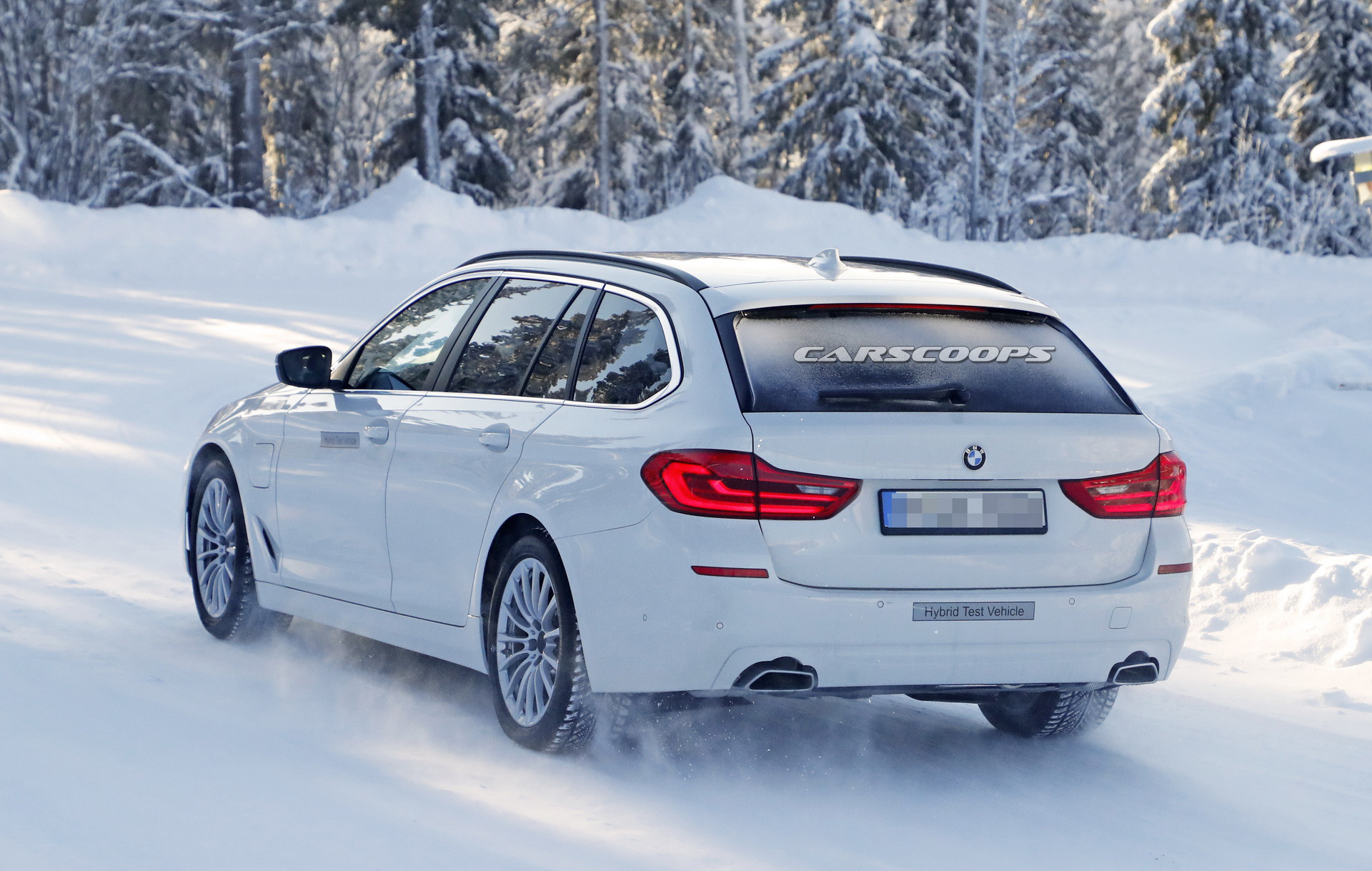 2020 bmw 530e iperformance touring spy 9 BMW Preparing 530e iPerformance Touring PHEV For 2019 Release (But Not For America)