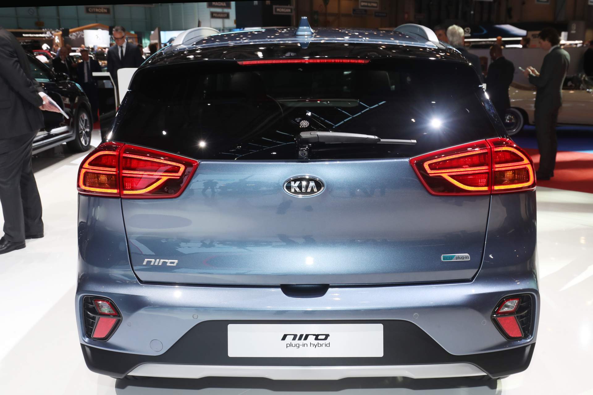 2019 Kia Niro Plug-in Hybrid 7 2019 Kia Niro Hybrid And Plug-in Hybrid Get Niro EV-Inspired Facelift (Live Pics)